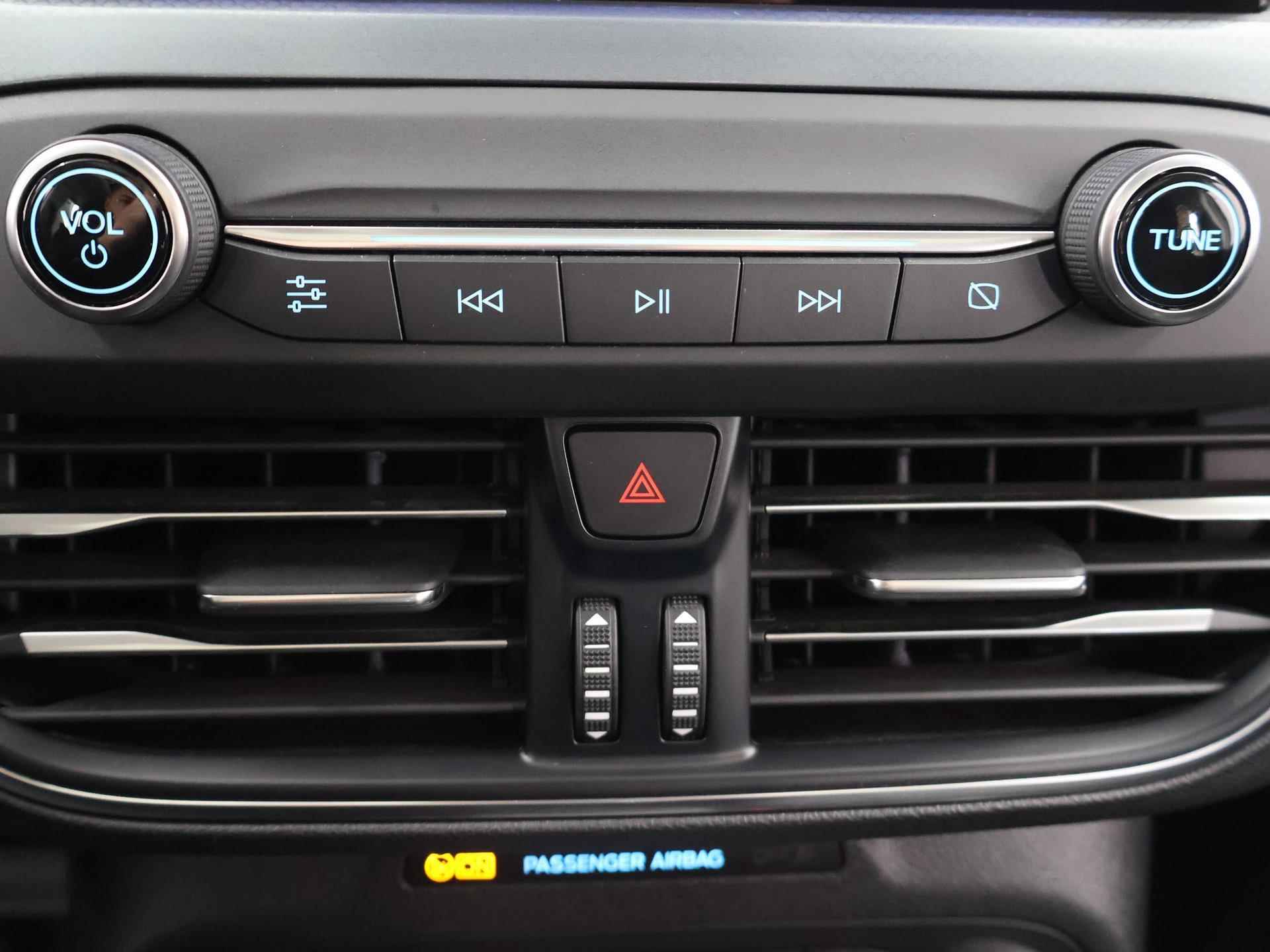 Ford Focus Wagon 1.5 EcoBoost Aut. Active Business | Panoramadak | Adaptieve LED koplampen | Adaptive Cruise Control | Elekt. Wegklapb. Trekhaak | - 22/40