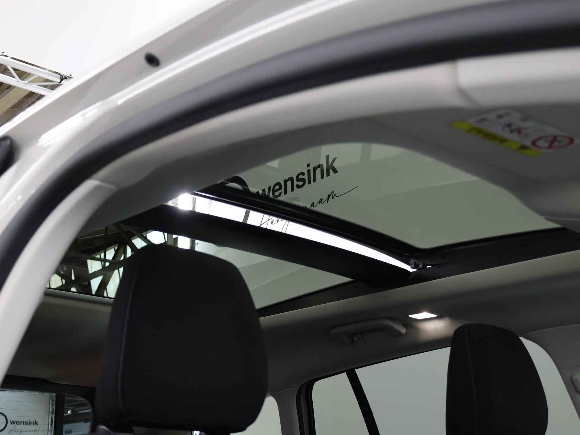 Ford Focus Wagon 1.5 EcoBoost Aut. Active Business | Panoramadak | Adaptieve LED koplampen | Adaptive Cruise Control | Elekt. Wegklapb. Trekhaak | - 29/40