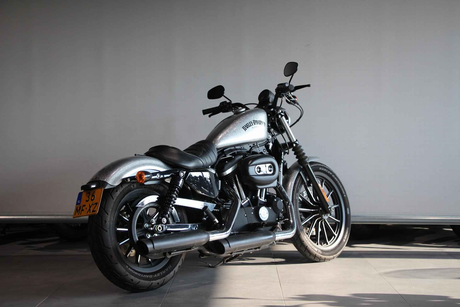 Harley-Davidson SPORTSTER IRON 883 - 8/12