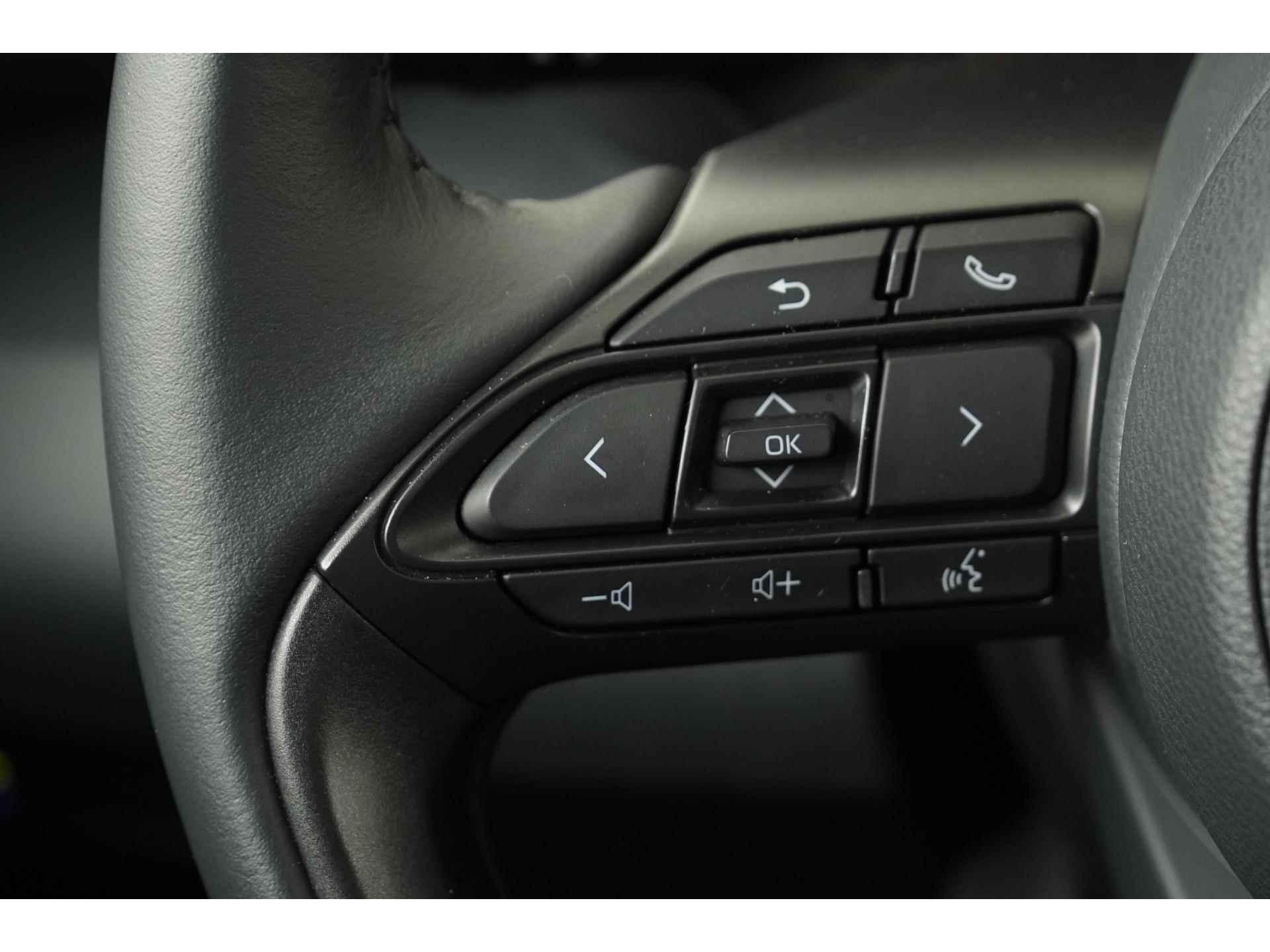 Toyota Yaris 1.5 Hybrid Active | Camera | Apple Carplay | ACC | Zondag Open! - 8/38