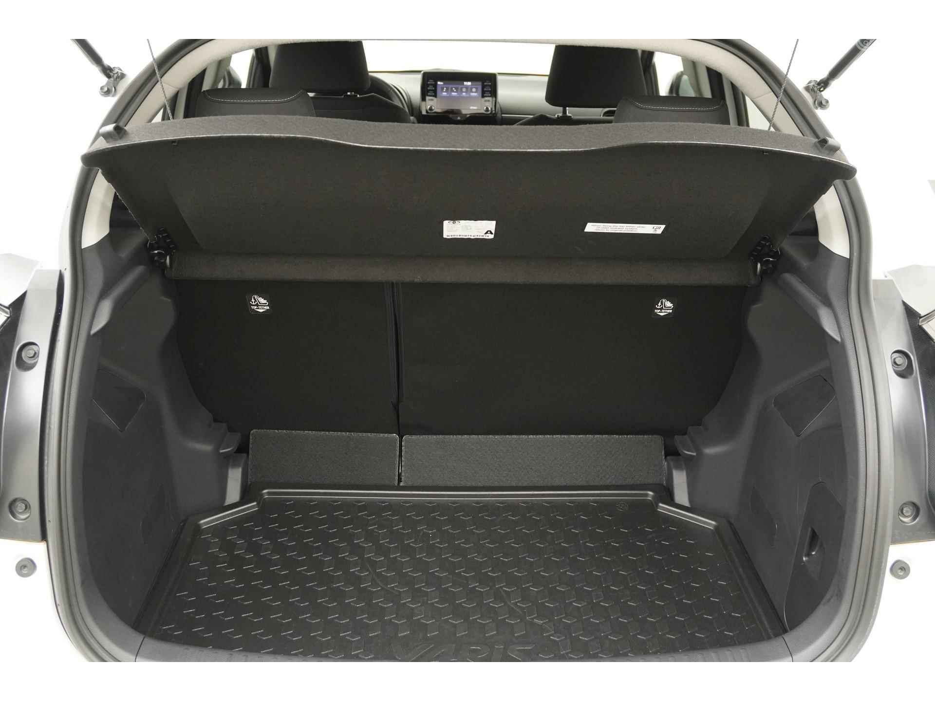 Toyota Yaris 1.5 Hybrid Active | Camera | Apple Carplay | ACC | Zondag Open! - 18/38