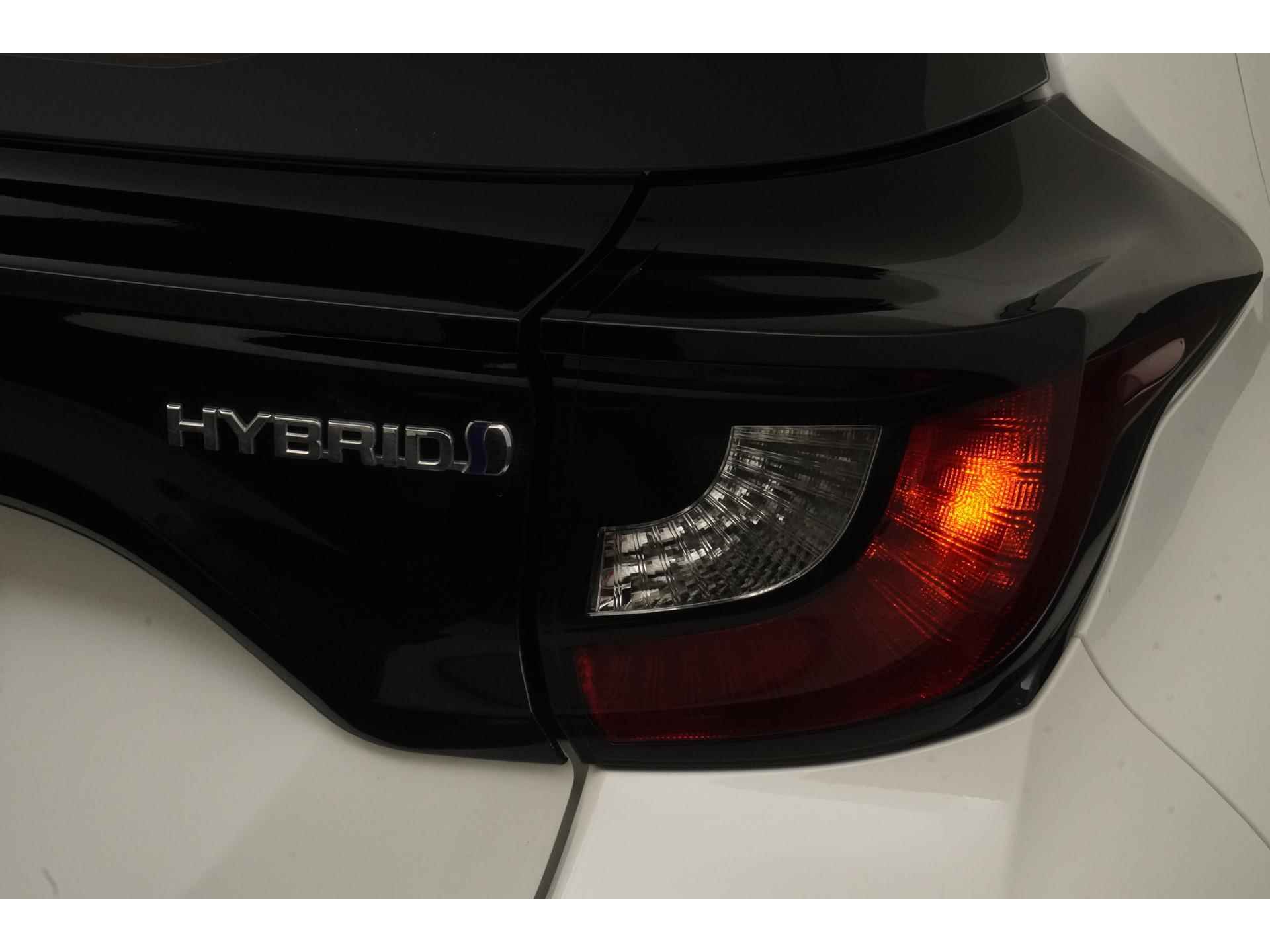 Toyota Yaris 1.5 Hybrid Active | Camera | Apple Carplay | ACC | Zondag Open! - 24/38