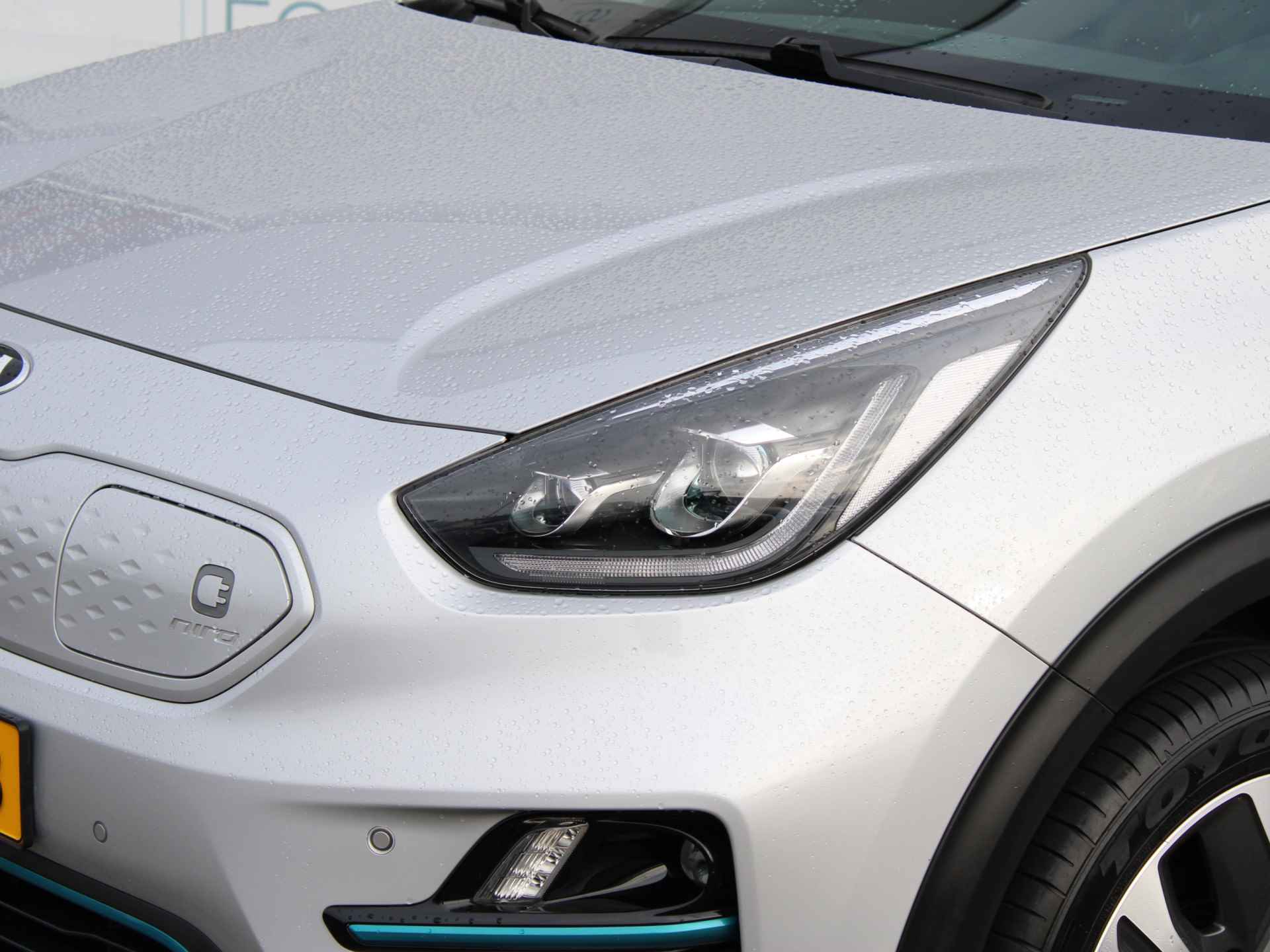 Kia e-Niro ExecutiveLine 64 kWh NL AUTO | LEDER | CAMERA | - 9/41