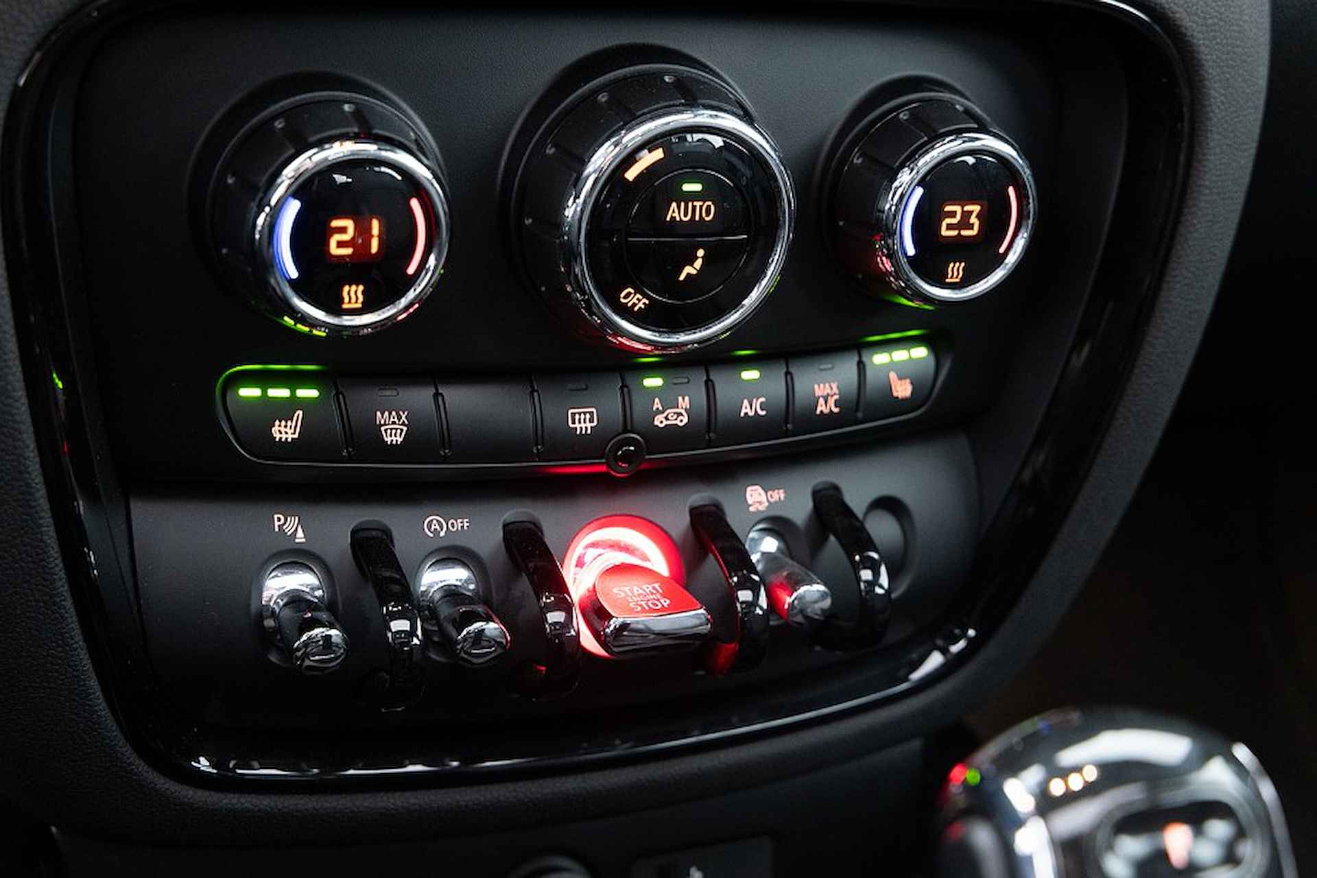 MINI Clubman 1.5 Cooper Richmond Park Edition Automaat | PANORAMADK | harman/kardon | Full LED . - 15/28