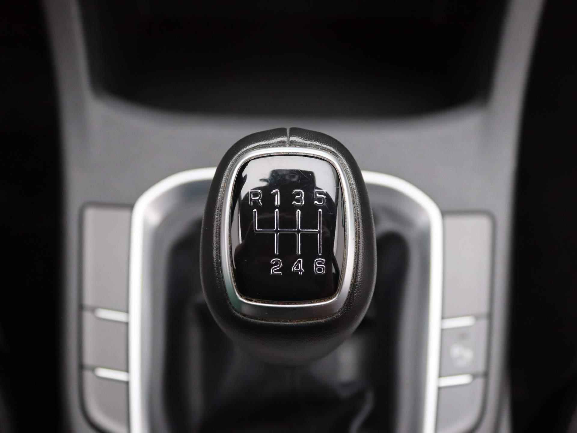 Hyundai i30 1.0 T-GDi MHEV Comfort | Carplay | Airco | Cruise Control | Parkeersensoren achter | - 17/45