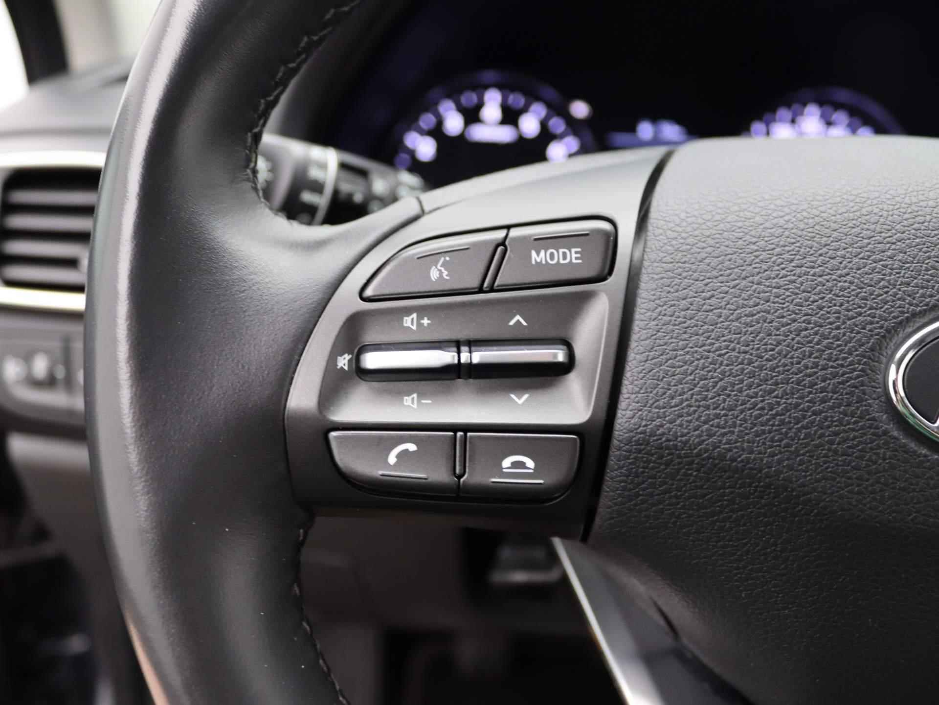 Hyundai i30 1.0 T-GDi MHEV Comfort | Carplay | Airco | Cruise Control | Parkeersensoren achter | - 18/45