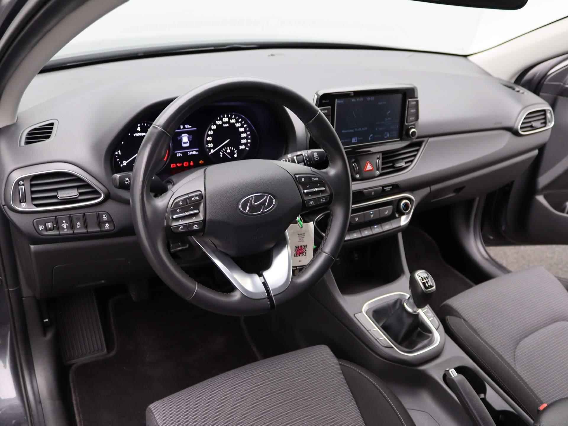 Hyundai i30 1.0 T-GDi MHEV Comfort | Carplay | Airco | Cruise Control | Parkeersensoren achter | - 25/45