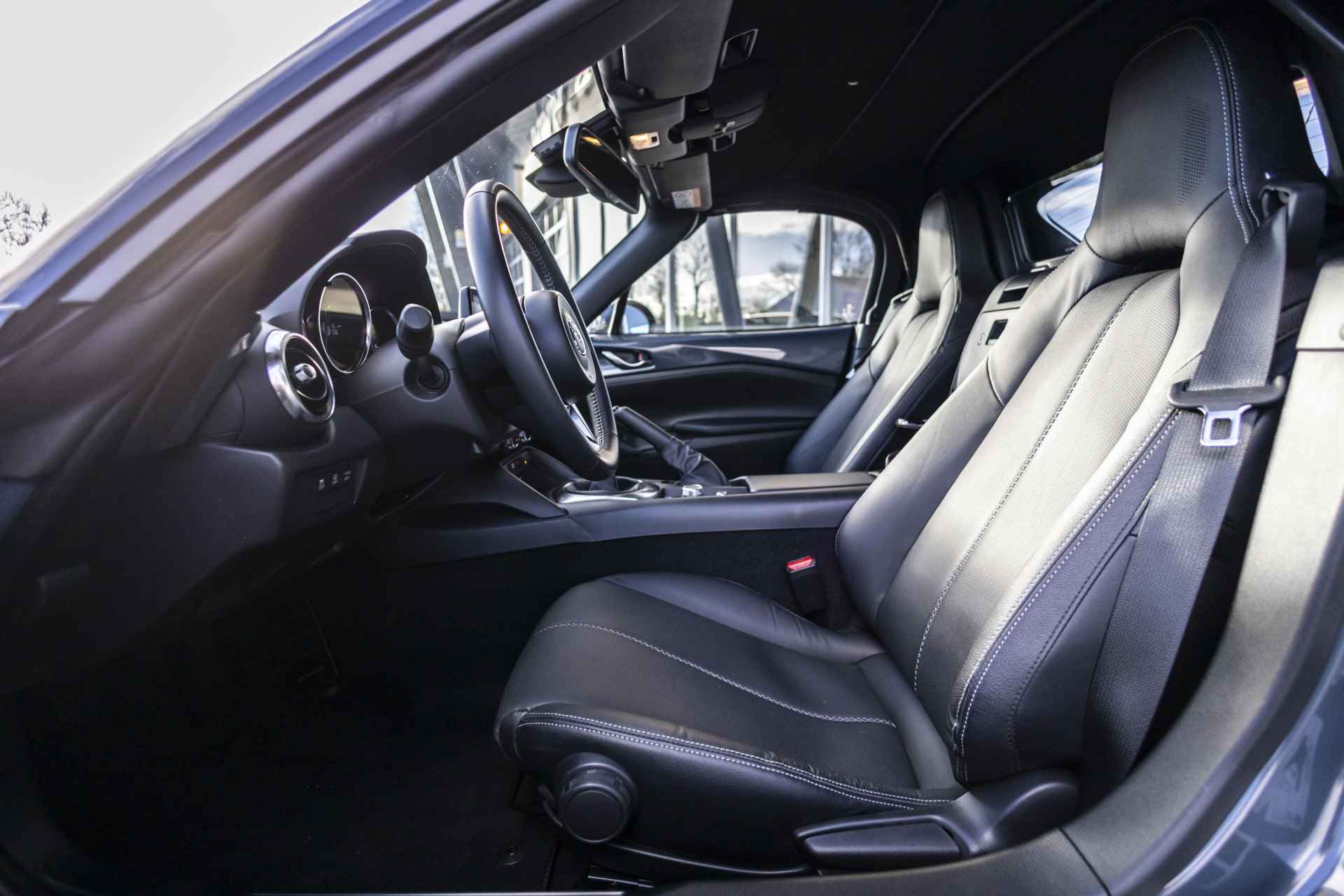 Mazda MX-5 1.5 SkyActiv-G 132 Luxury | Carplay | NL Auto | Leder | LED | Stoelverw. | Keyless | Dodehoek | - 17/48
