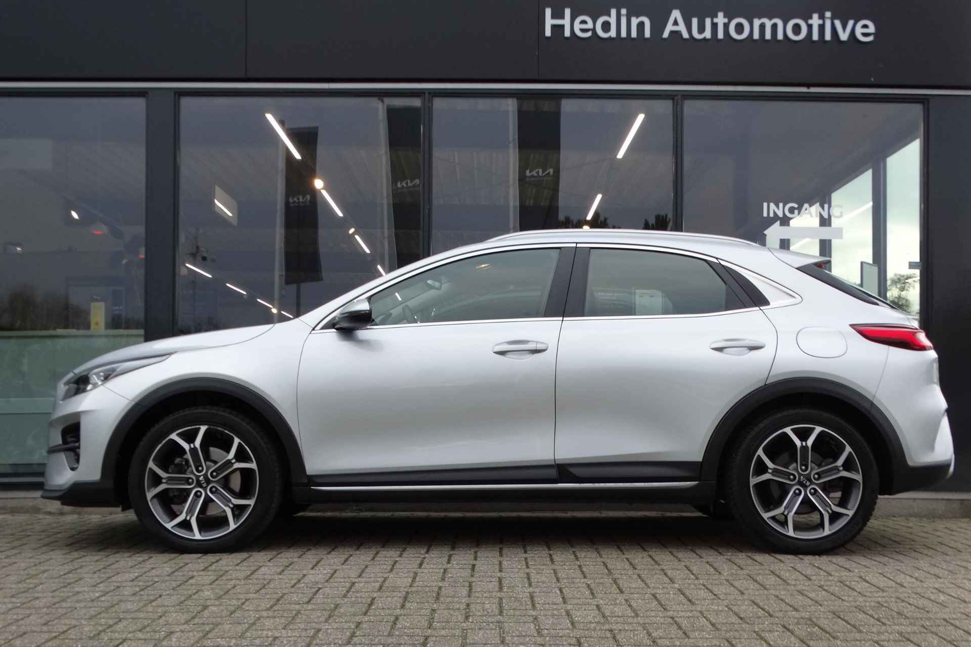 Kia XCeed 1.0 T-GDi DynamicLine | Trekhaak | Achteruitrijcamera | Parkeersensoren Achter | Rijstrookbegeleiding | 18" LM Velgen | CarPlay | Cruise Control | Airco - 3/31