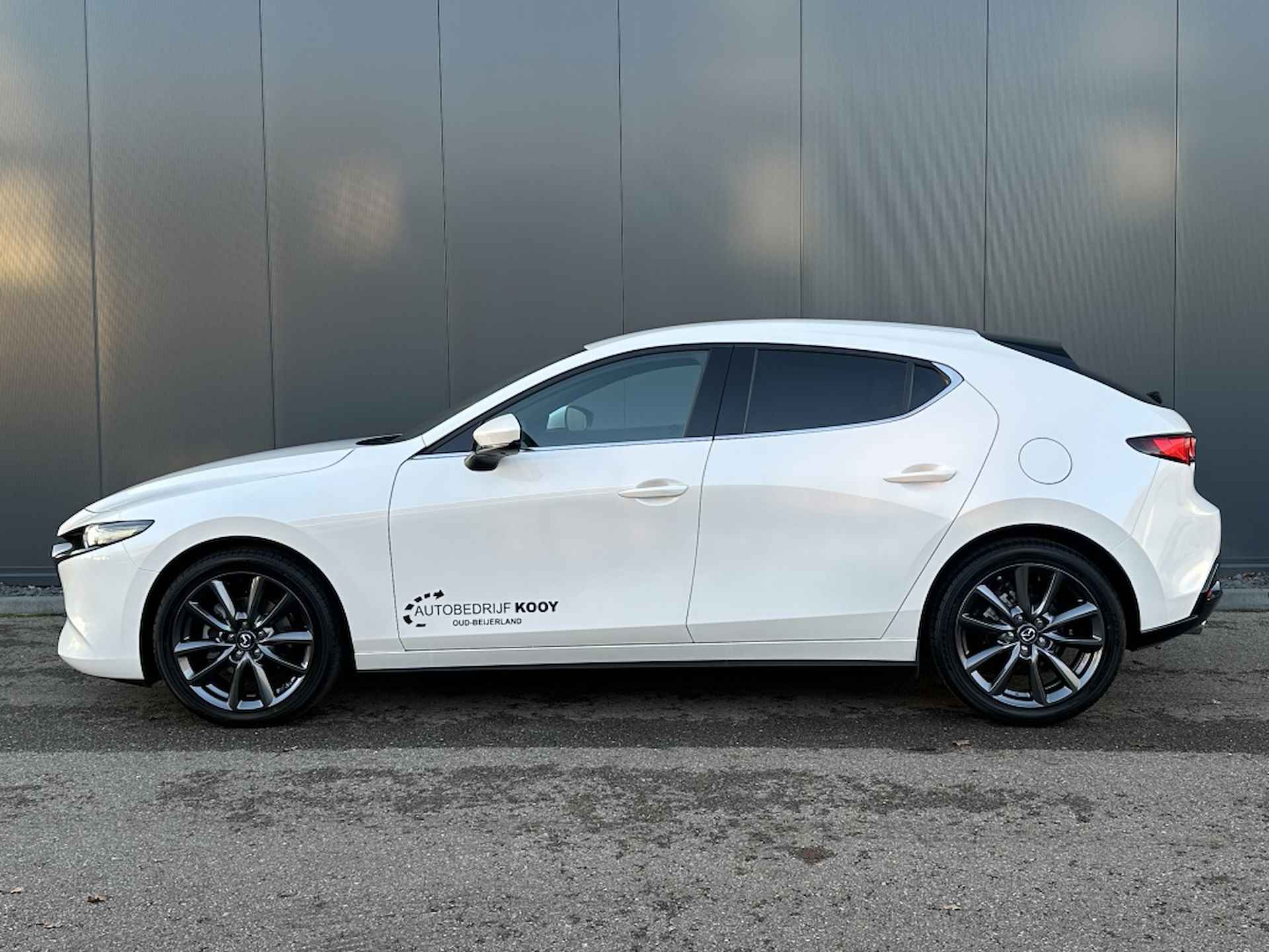 Mazda 3 2.5 e-SkyActiv-G Exclusive-line - 13/33