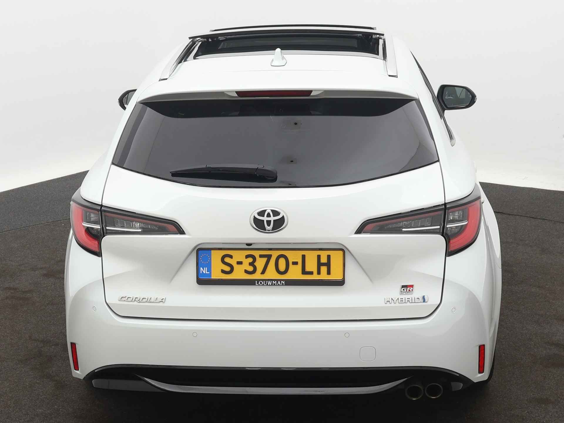 Toyota Corolla Touring Sports 2.0 Hybrid GR-Sport Plus | Panoramadak | Dodehoek Ass. | Stoelverwarming | Draadloze telefoonlader | JBL | Half leder | - 30/48