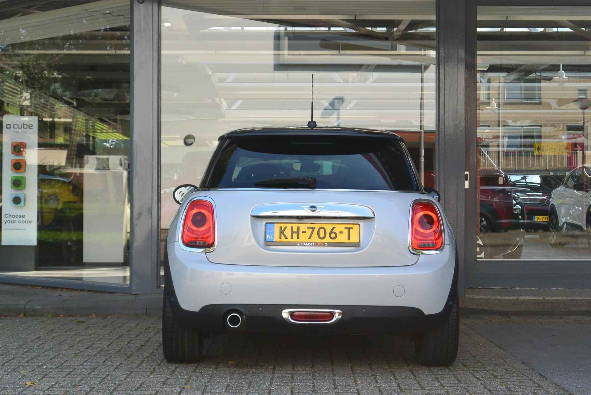 Mini Cooper 1.5 136pk Chili Serious Business │ Achteruitrijcamera │ Automatische airconditioning - 16/56