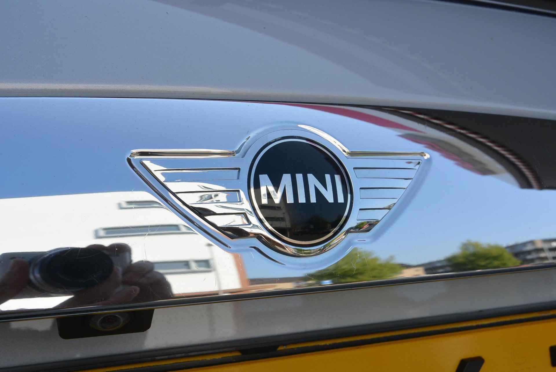 Mini Cooper 1.5 136pk Chili Serious Business │ Achteruitrijcamera │ Automatische airconditioning - 23/56