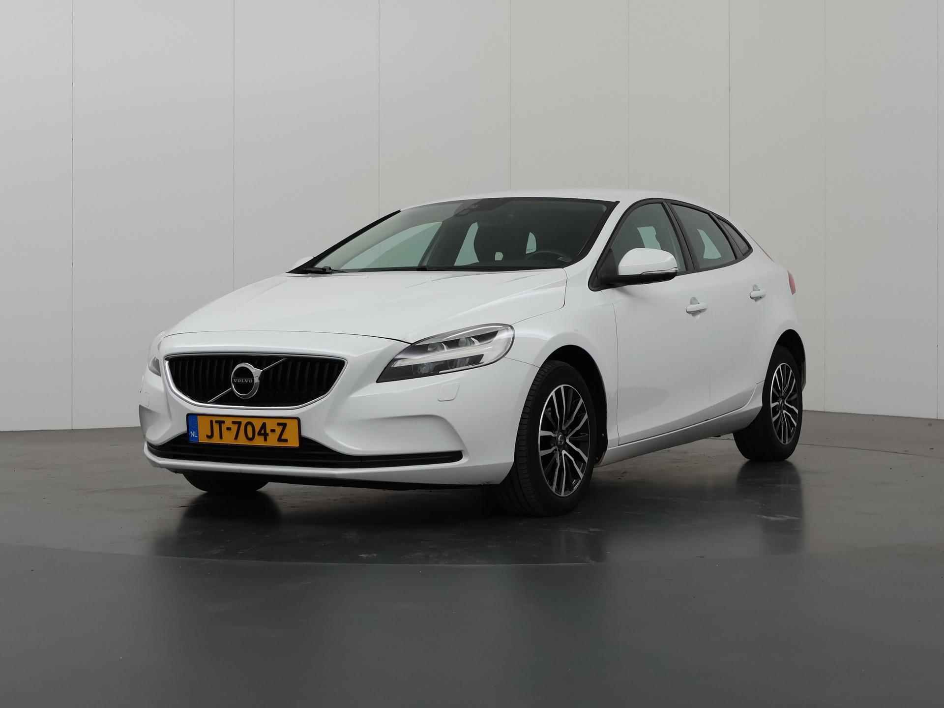 Volvo V40 2.0 T2 Momentum | Navigatie | Led Koplampen | Stoelverwarming | Climate Control| Parkeersensoren | - 37/37