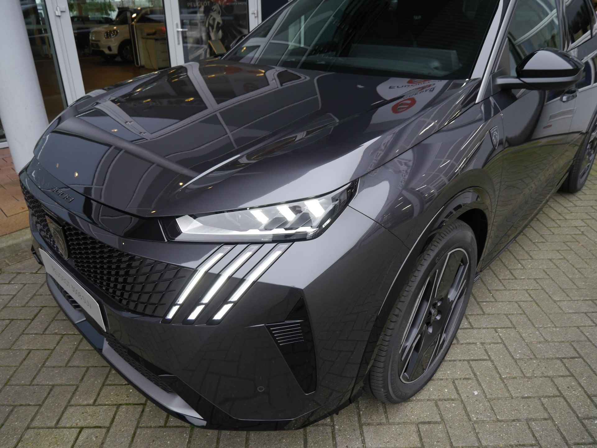 Peugeot e-3008 GT 73 kWh | Wltp 525 km | Nieuwe auto | Stoel & Stuurverwarming | Warmtepomp | Matrix led | Keyless entry & start | Sfeerverlichting | Lichtmetalen velgen 20" - 40/49