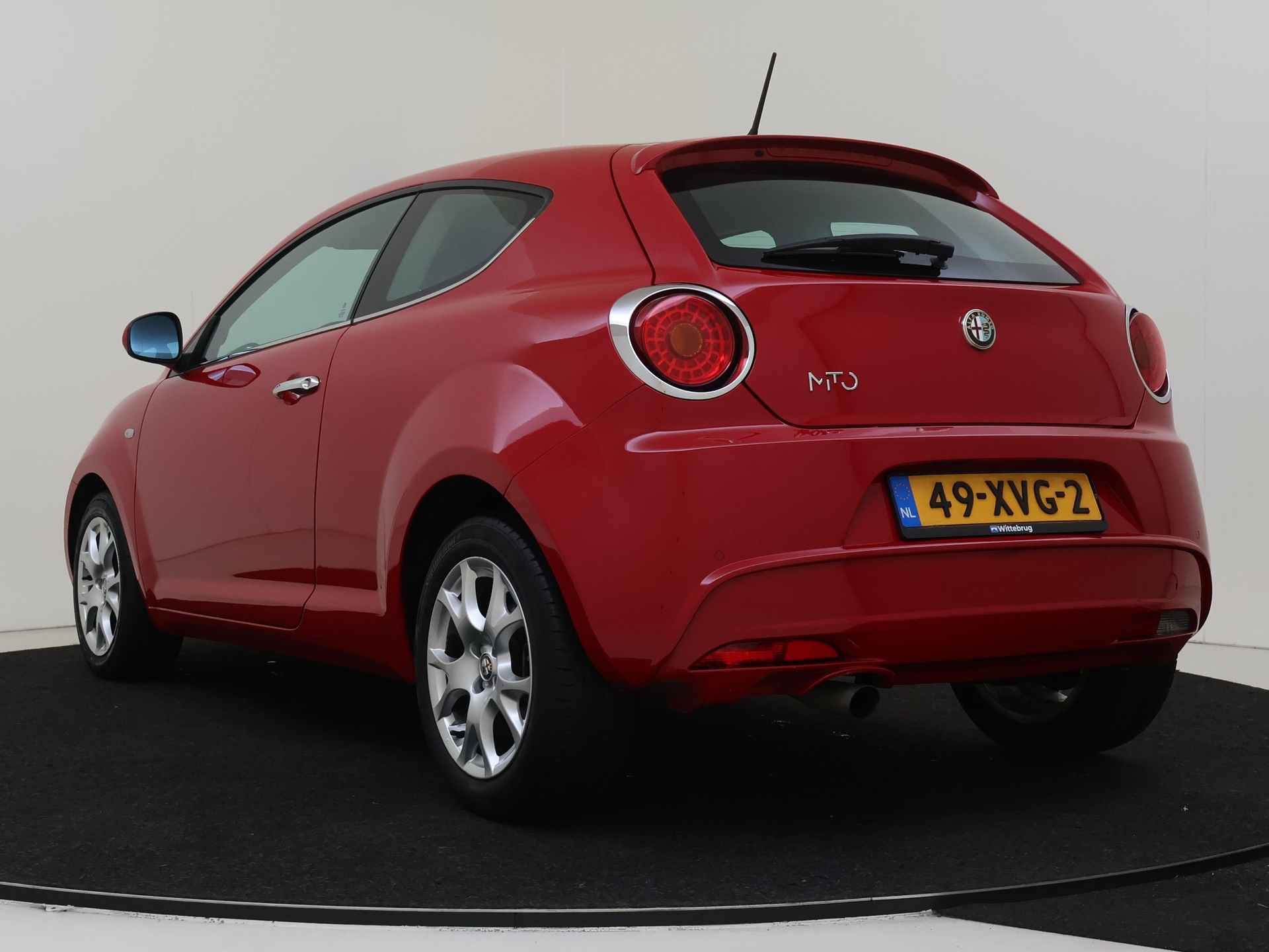 Alfa Romeo MiTo 0.9 TwinAir 86PK Distinctive Parkeerhulp | Airco | Licht metalen velgen | Lage KM Stand - 5/34