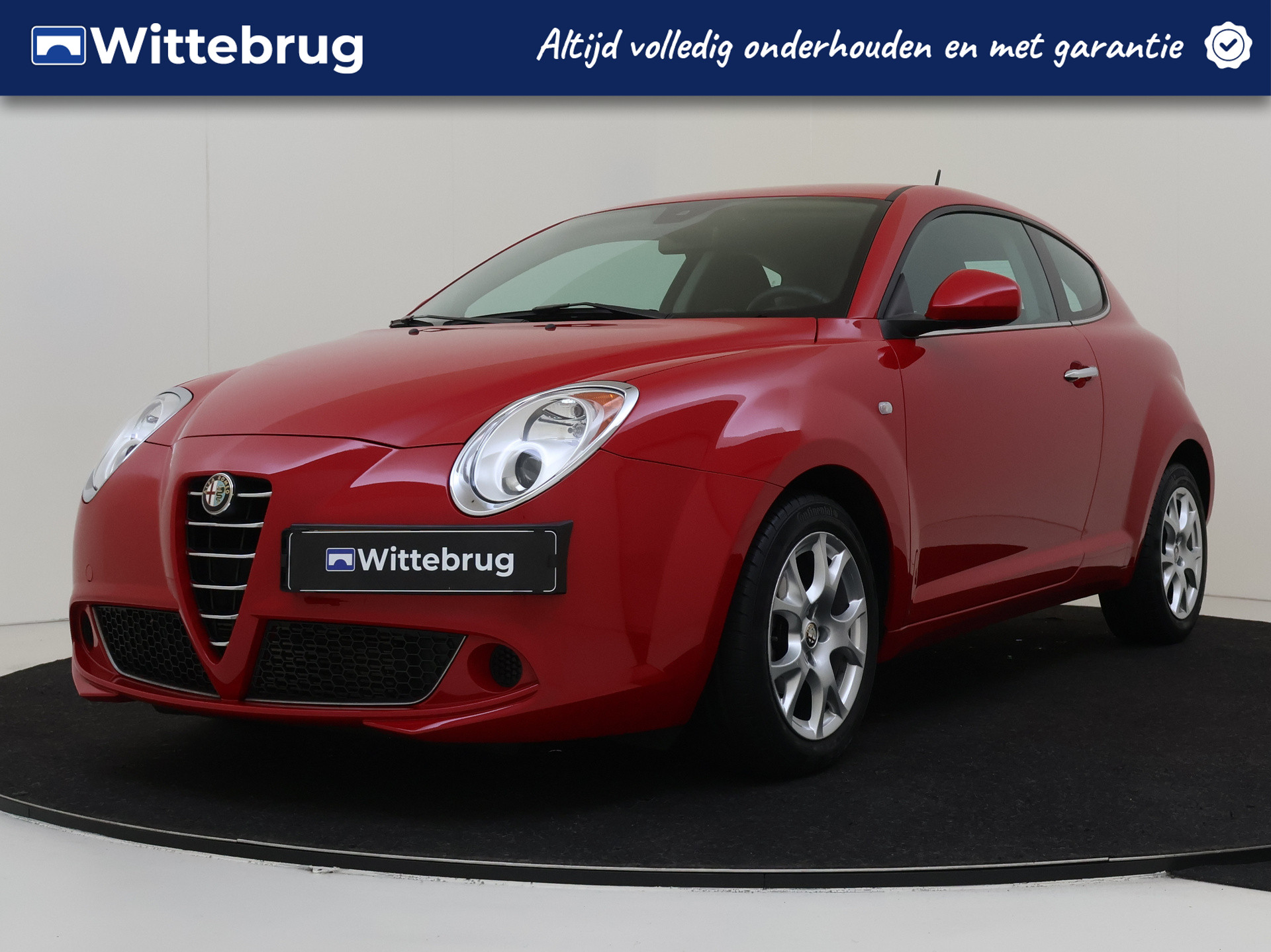 Alfa Romeo MiTo 0.9 TwinAir 86PK Distinctive Parkeerhulp | Airco | Licht metalen velgen | Lage KM Stand