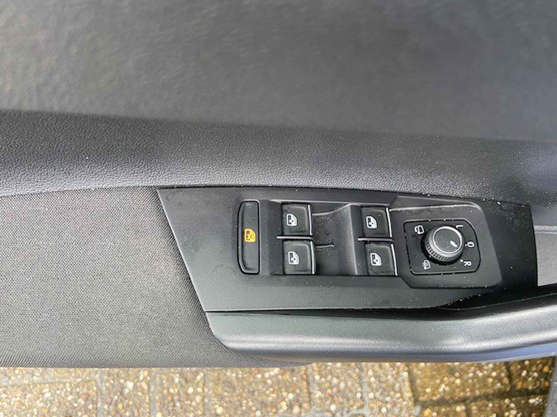 Volkswagen Polo 1.0 TSI R-Line Business Metallic/ Digitale Cockpit/ R line Int. + Ext. /  Panoramadak - 16/23
