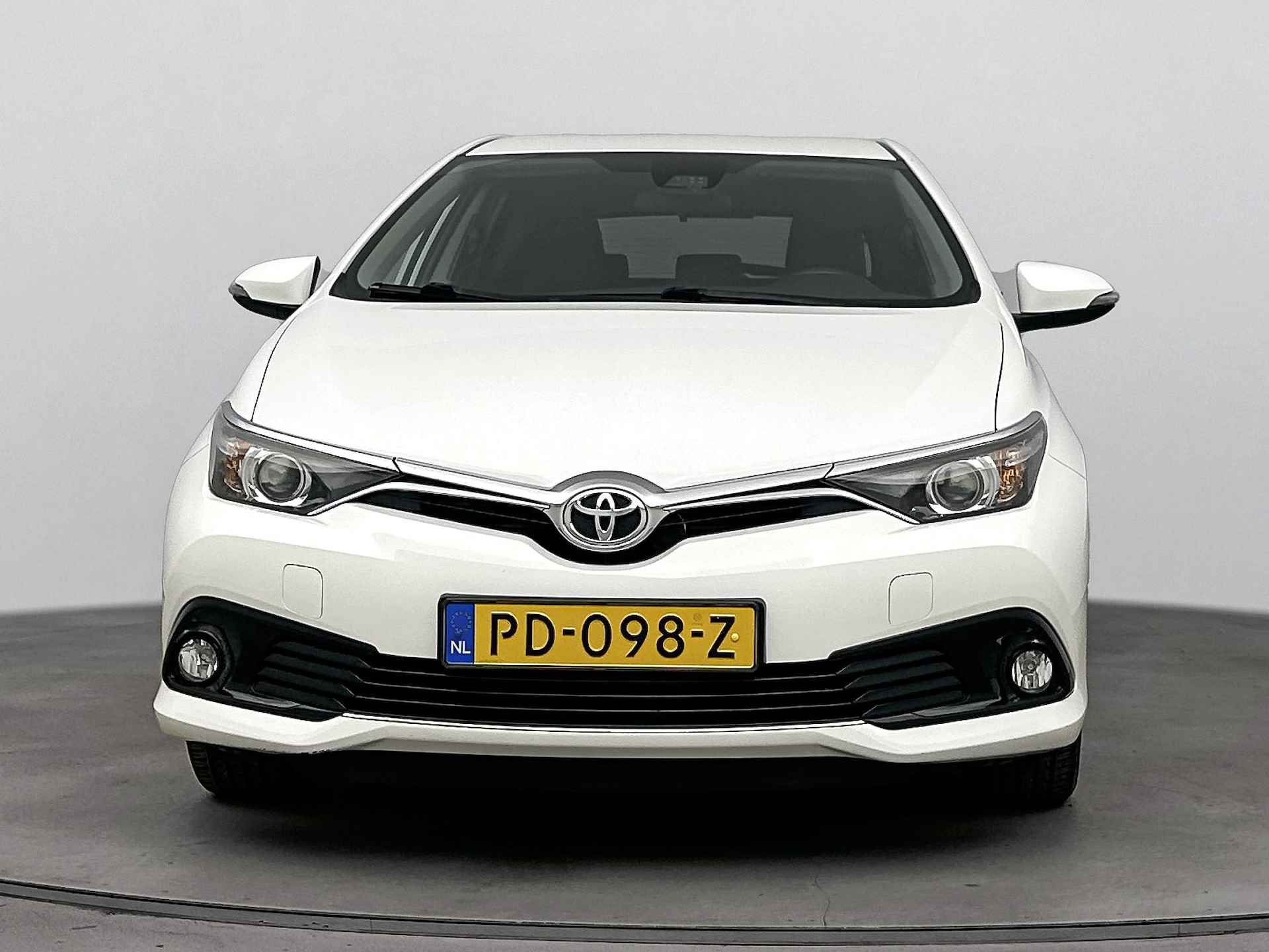 Toyota Auris 1.2 T Aspiration | Climate Control | DAB | LM Velgen | * - 28/39