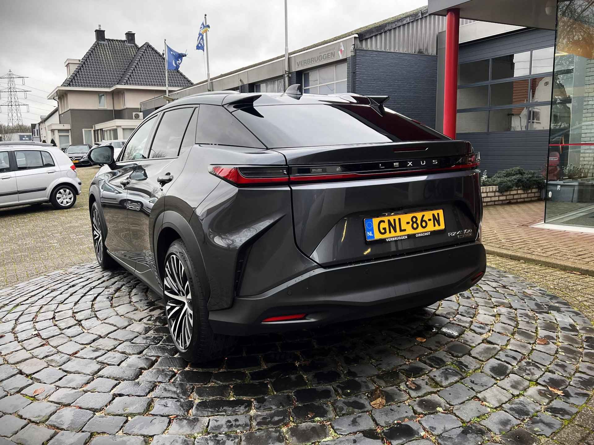 Lexus RZ 450e Executive Line 71 kWh Premium Pack | 20" LMV | Leder | Carplay | Adap.Cruise | All-in rijklaarprijs - 4/42