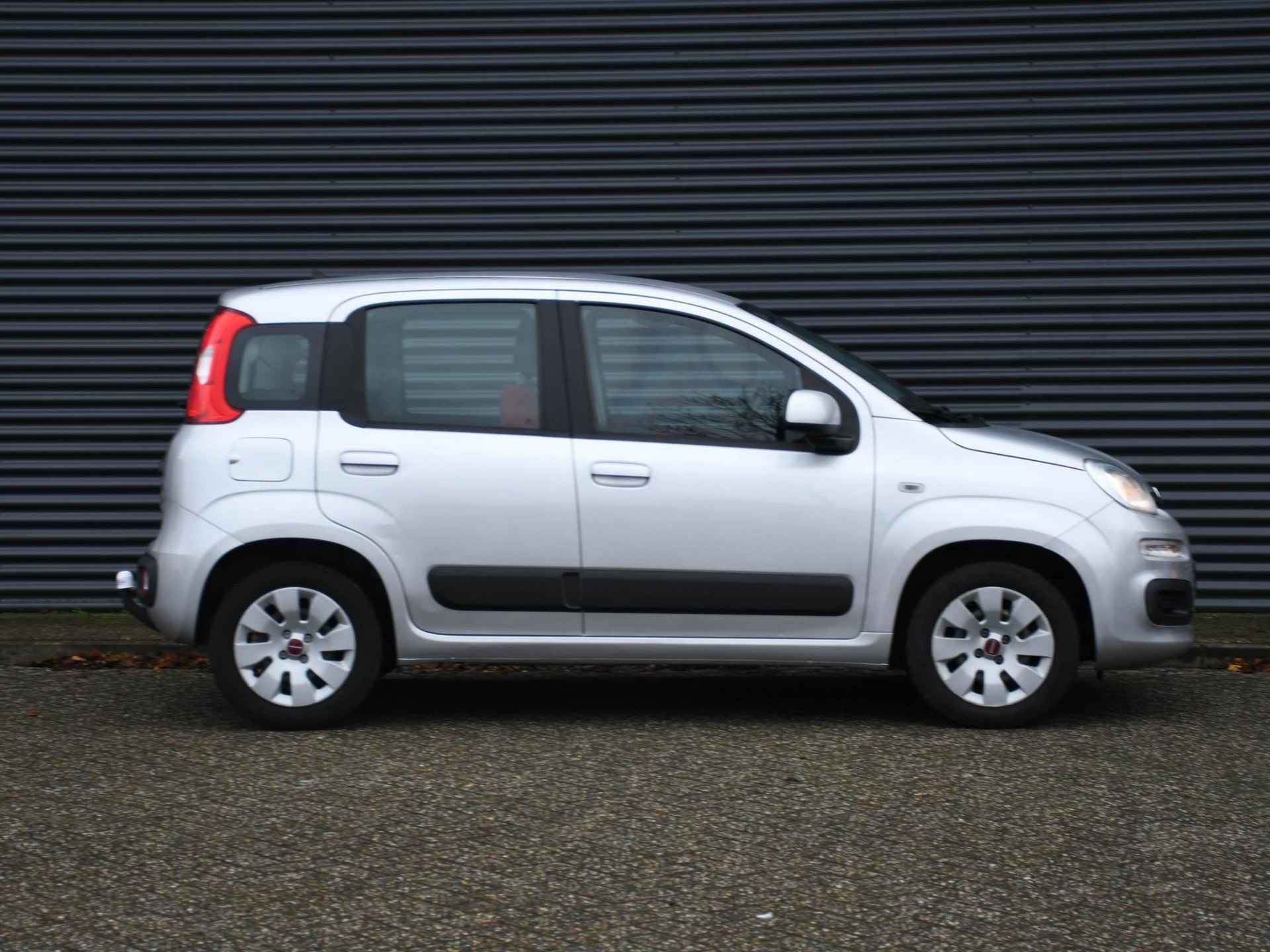 Fiat Panda Edizione Cool 1.2 69pk TREKHAAK | CITY DRIVING MODE | RADIO | 12MND GARANTIE - 3/20