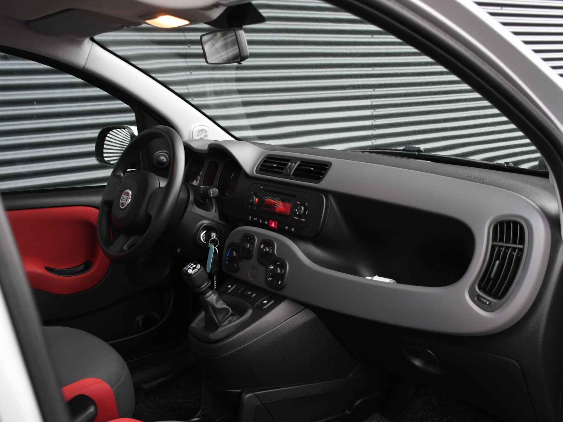 Fiat Panda Edizione Cool 1.2 69pk TREKHAAK | CITY DRIVING MODE | RADIO | 12MND GARANTIE - 7/20