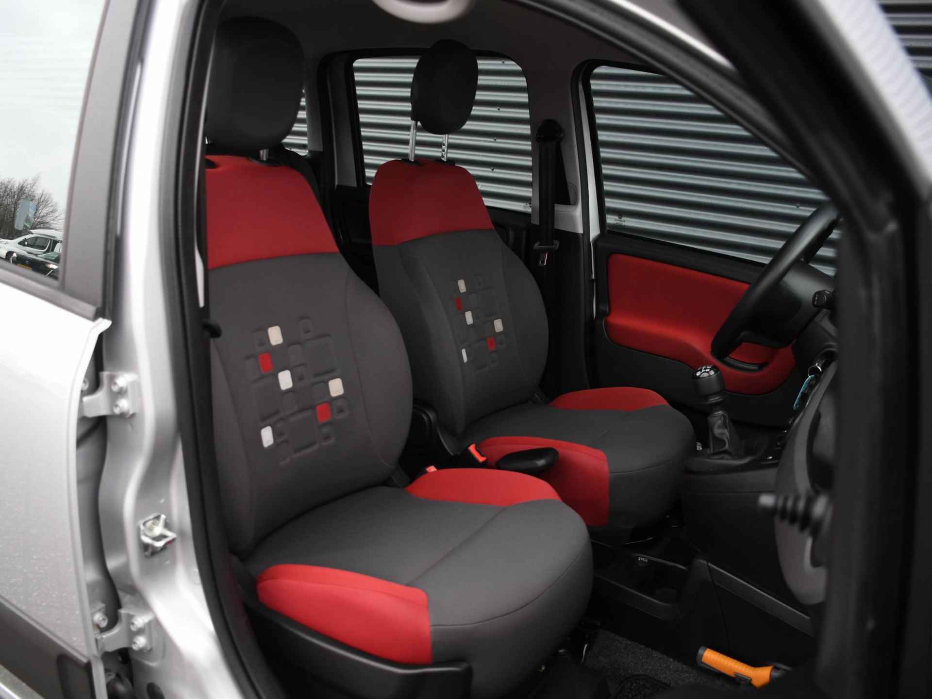 Fiat Panda Edizione Cool 1.2 69pk TREKHAAK | CITY DRIVING MODE | RADIO | 12MND GARANTIE - 8/20