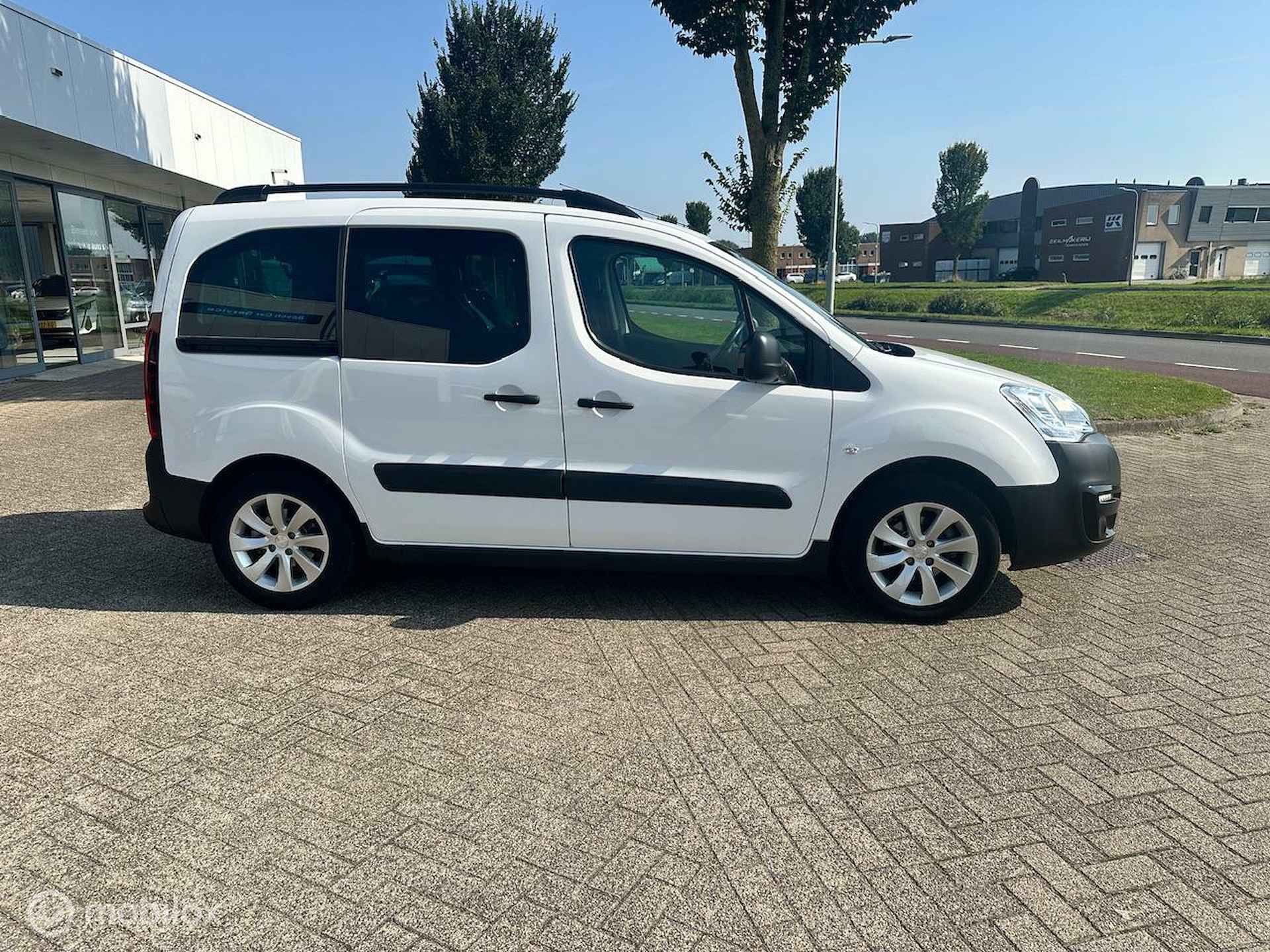 PEUGEOT PARTNER 110 PK TEPEE ACTIVE 12 MND BOVAG RIJKLAAR PRIJS - 4/25