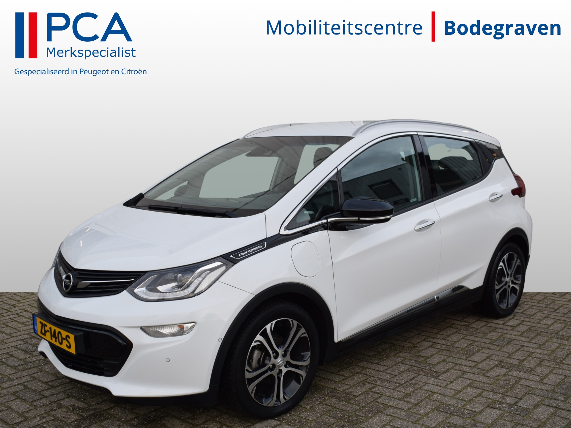Opel Ampera-E Business executive 60 kWh *Leder - Bose Audio* bij viaBOVAG.nl