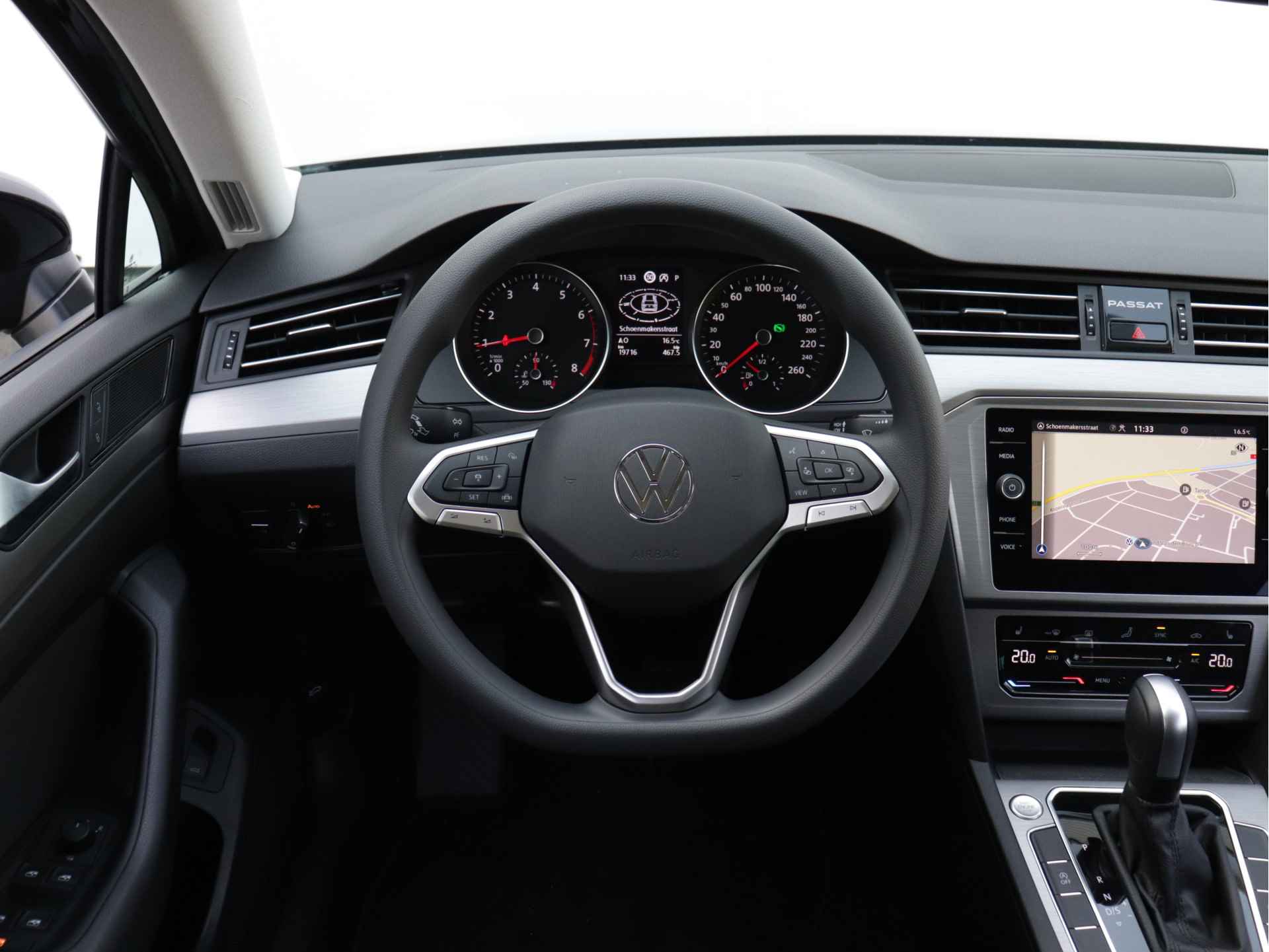 Volkswagen Passat Variant 1.5 TSI Business 150pk Automaat | Navigatie | Stoelverwarming | Adaptive Cruise | Climate Control | Getint Glas | - 9/45