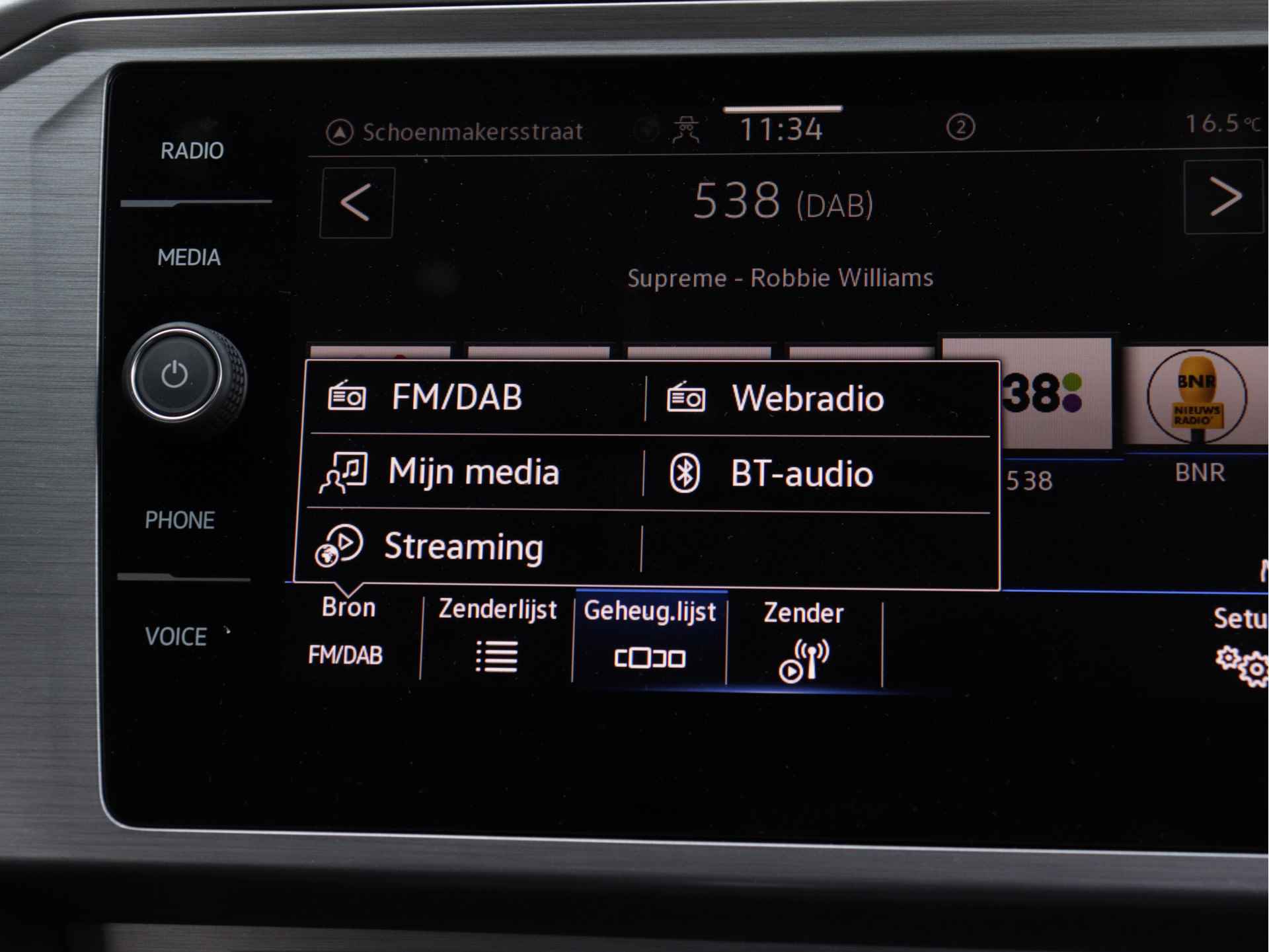 Volkswagen Passat Variant 1.5 TSI Business 150pk Automaat | Navigatie | Stoelverwarming | Adaptive Cruise | Climate Control | Getint Glas | - 39/45
