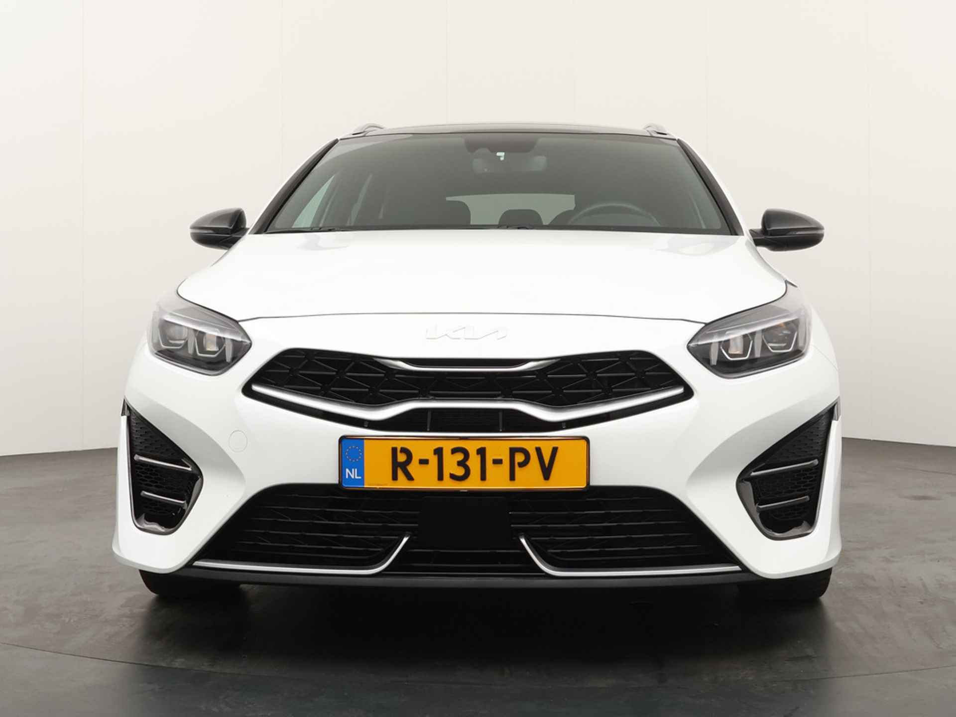 Kia Ceed Sportswagon 1.5 T-GDi GT-Line 160pk automaat - LED Koplampen - Navigatie - Adaptief Cruise Control - Dodehoek Sensor - Fabrieksgarantie tot 11-2029 - 13/43