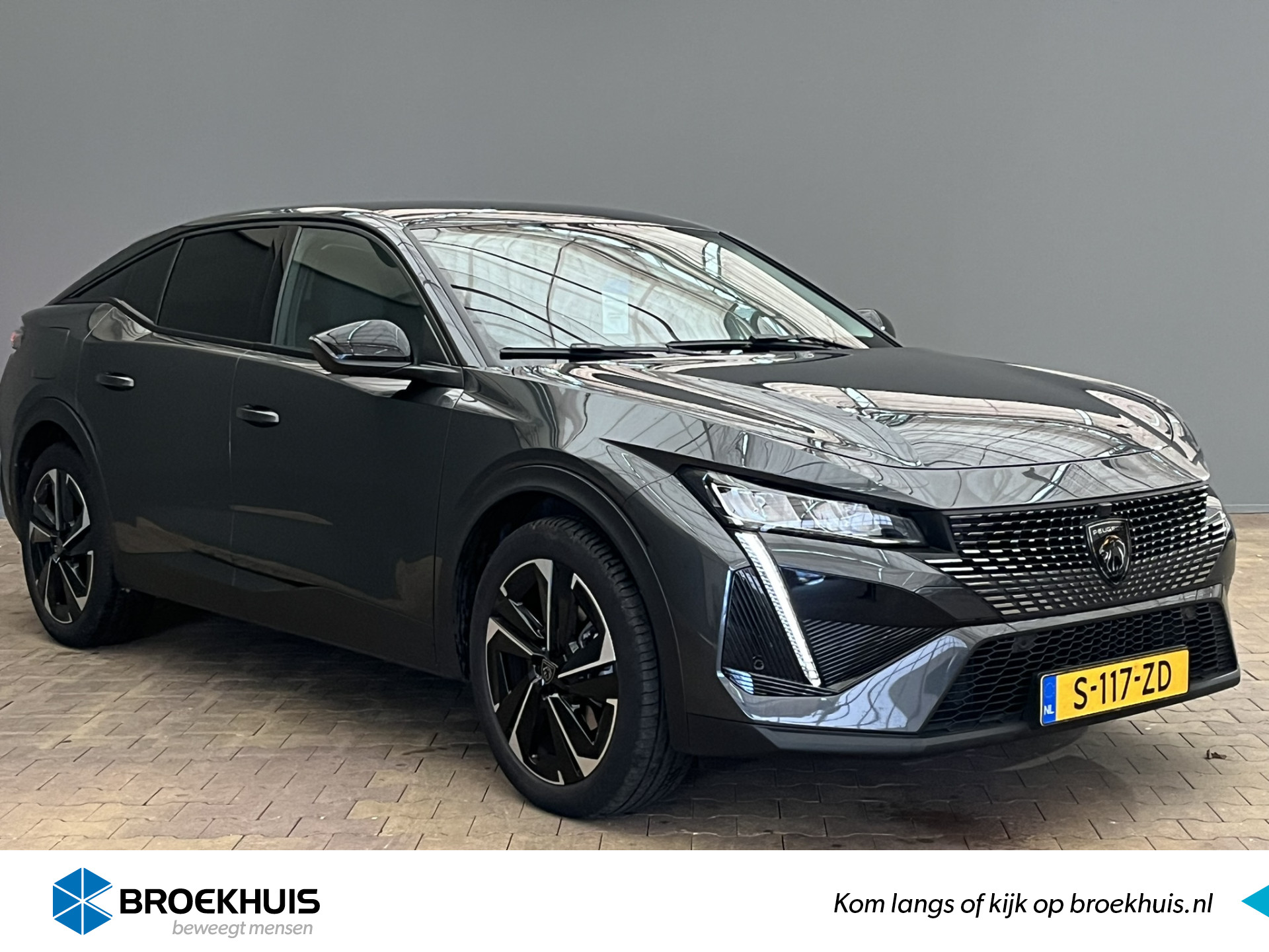 Peugeot 408 1.2 Allure Pack 130PK Automaat | Camera | Navigatie | Parkeersensoren Voor + Achter | Apple/Android Carplay | Trekhaak | 17" Lichtmetaal | Keyless | LED