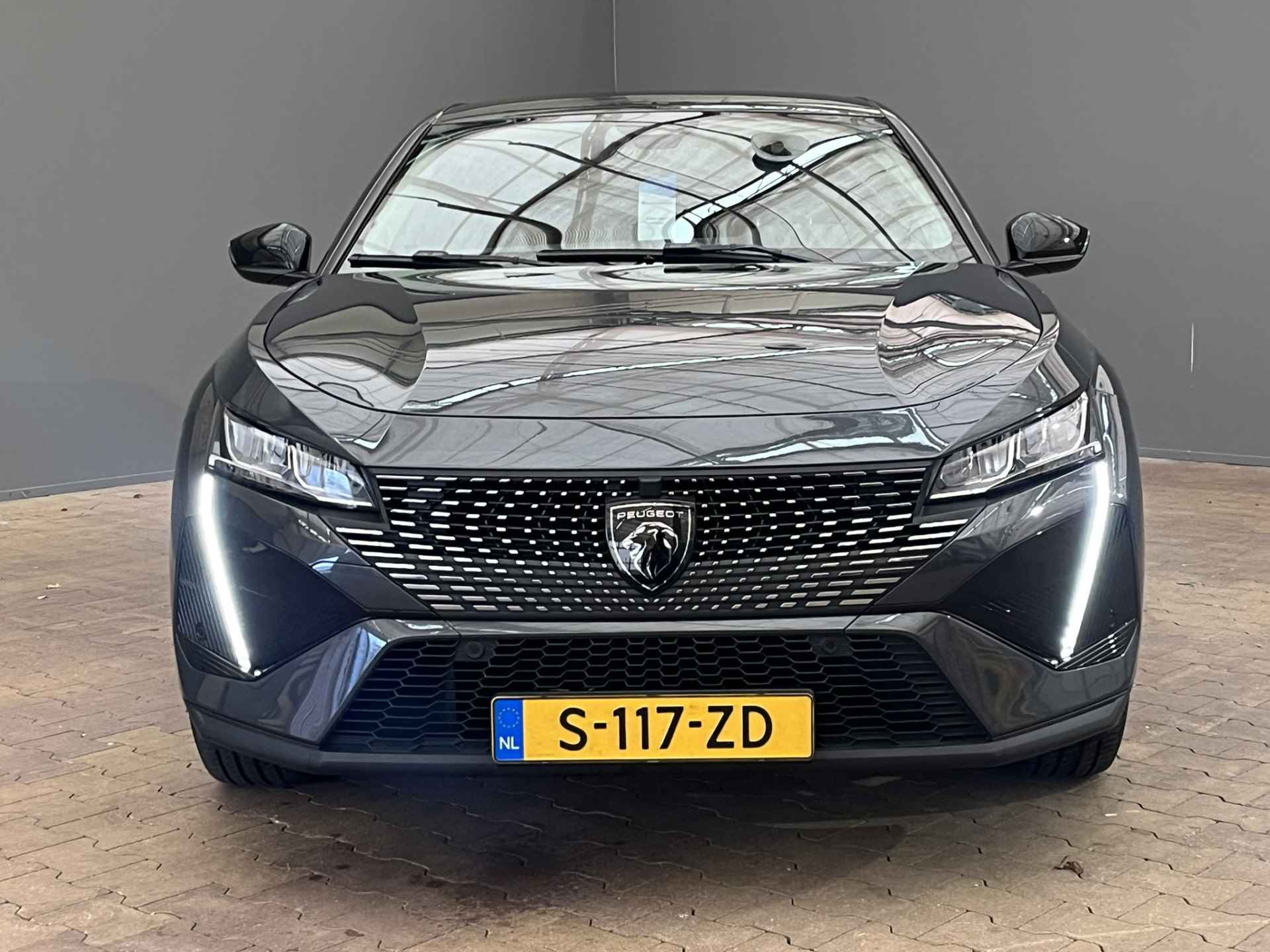 Peugeot 408 1.2 Allure Pack 130PK Automaat | Camera | Navigatie | Parkeersensoren Voor + Achter | Apple/Android Carplay | Trekhaak | 17" Lichtmetaal | Keyless | LED - 15/48