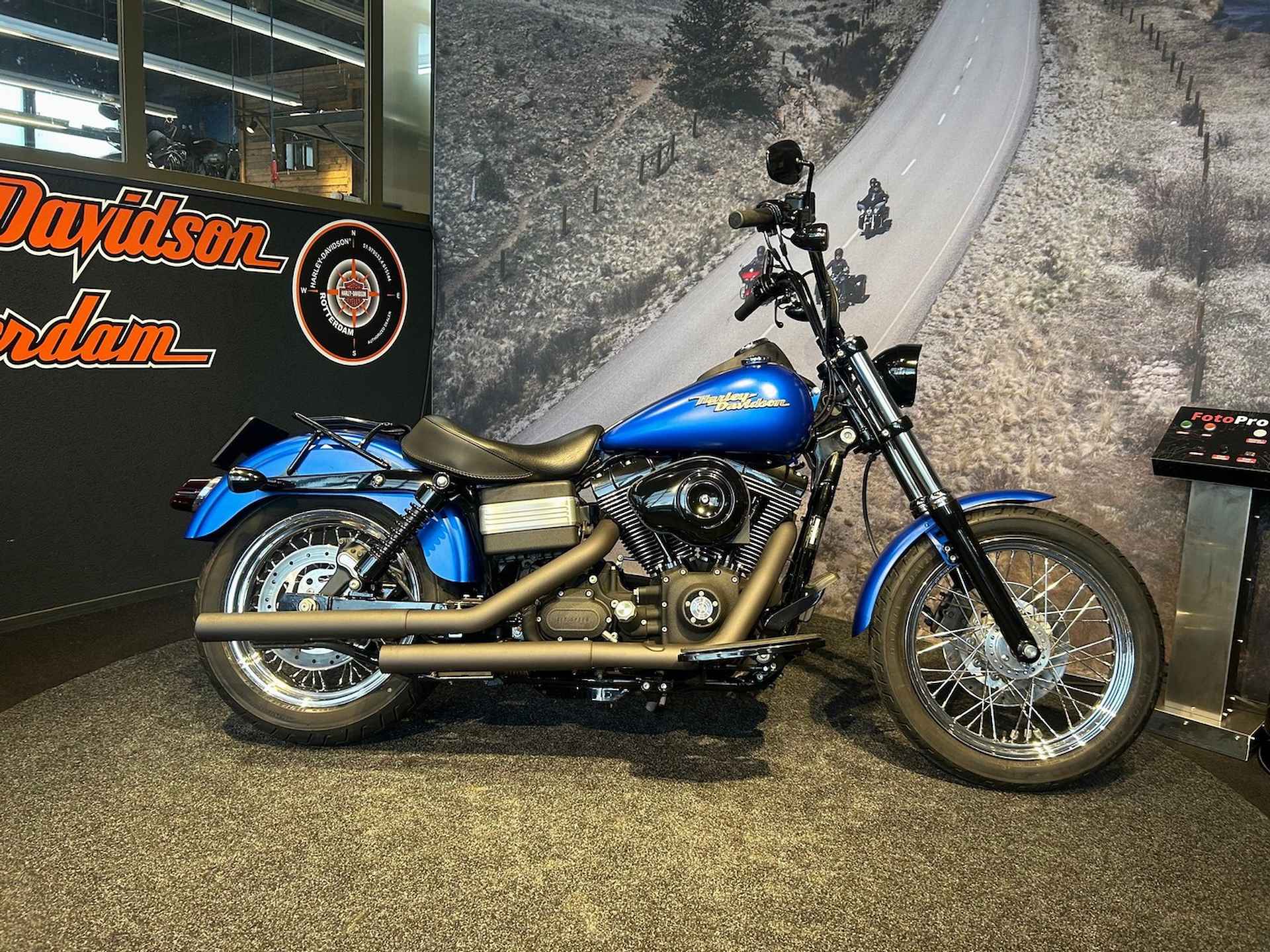 Harley-Davidson FXDB DYNA STREET BOB - 2/9