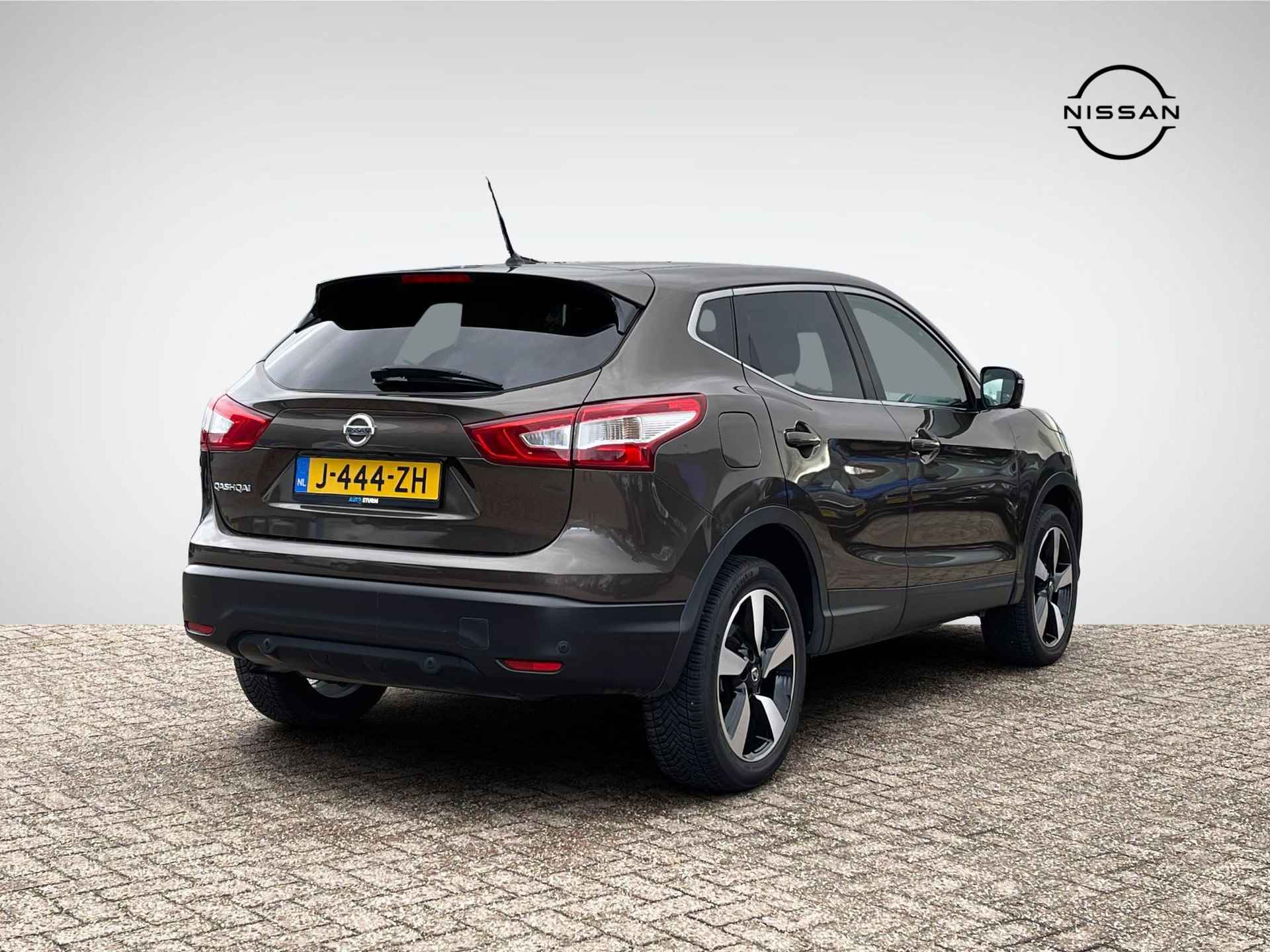 Nissan Qashqai 1.2 N-Connecta | Navigatie | 360° Camera | Stoelverwarming | Keyless Entry | Cruise & Climate Control | Rijklaarprijs! - 4/25