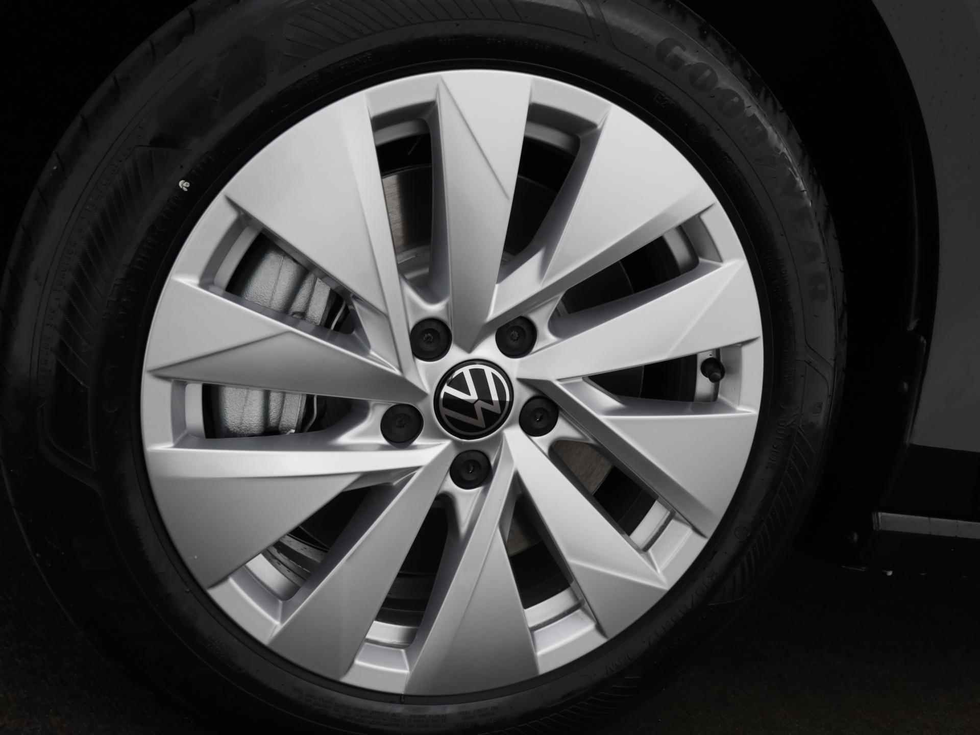 Volkswagen Passat Variant Business 1.5 eHybrid 204 pk 6 versn. DSG · Comfort pakket · Design pakket · Trekhaak incl. trailer assist · Incl. inruilvoordeel - 46/52