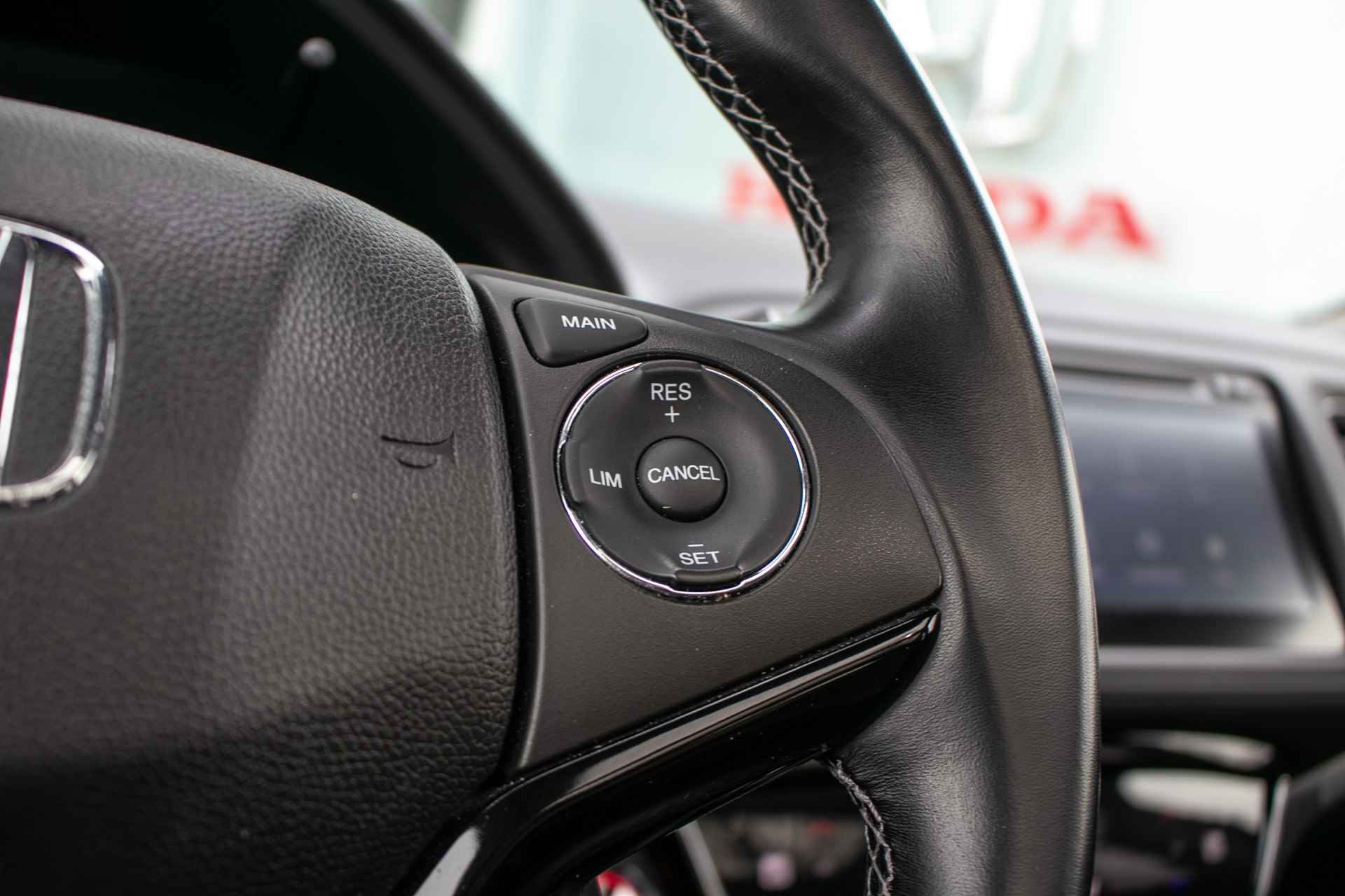 Honda HR-V 1.5 i-VTEC Executive Automaat - All in rijklaarprijs | Navi | Schuifdak | min. 12 mnd Garantie - 34/43