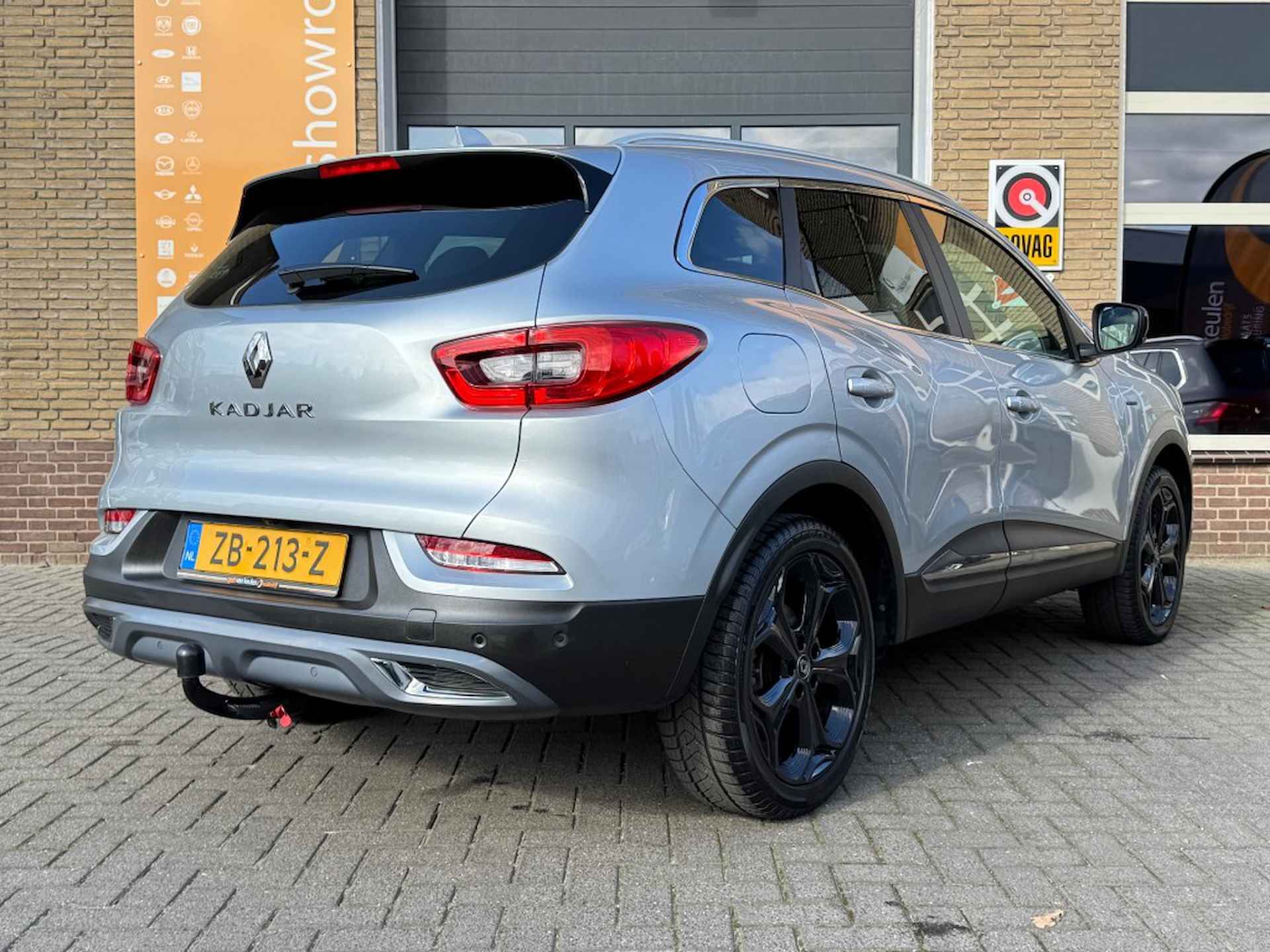 RENAULT Kadjar 1.3 TCe 160PK BLACK-EDITION AUTOMAAT/LED/CARPLAY/TR.HAAK/NL-AUTO - 22/56