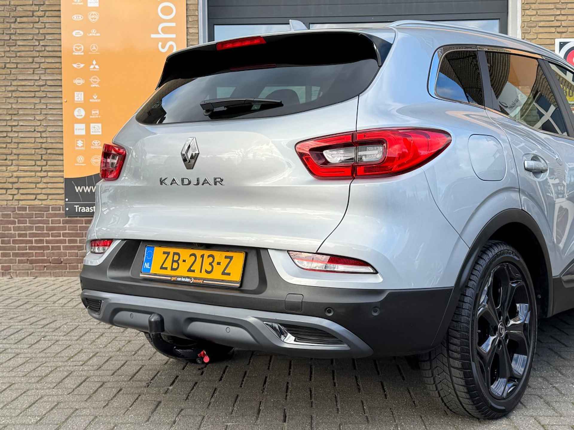 RENAULT Kadjar 1.3 TCe 160PK BLACK-EDITION AUTOMAAT/LED/CARPLAY/TR.HAAK/NL-AUTO - 23/56