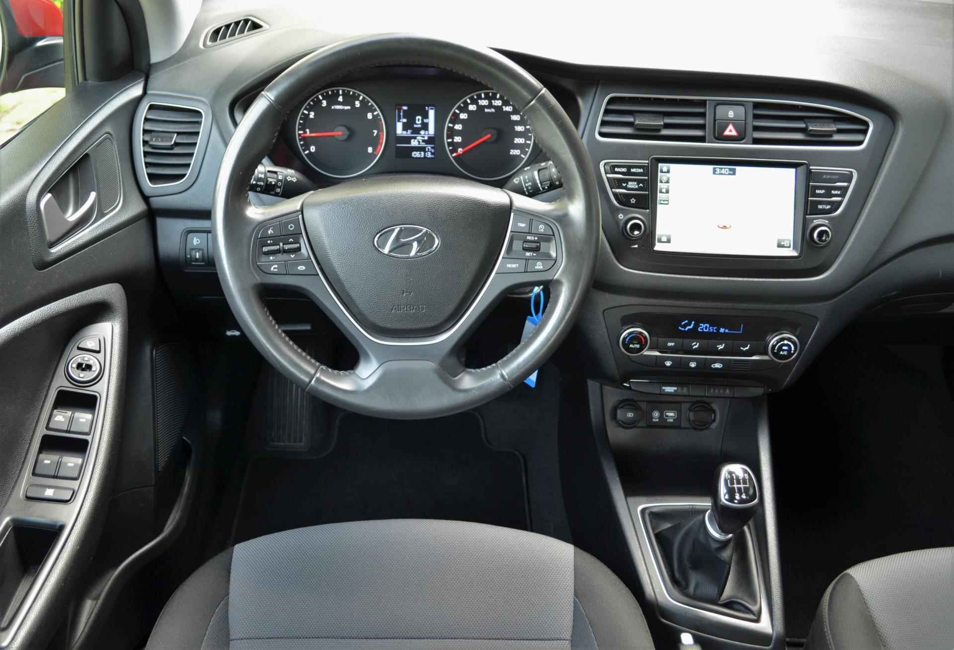 Hyundai I20 1.0 T-GDI Comfort / Apple Carplay / Nav. / PDC / Camera / NL auto - 7/28