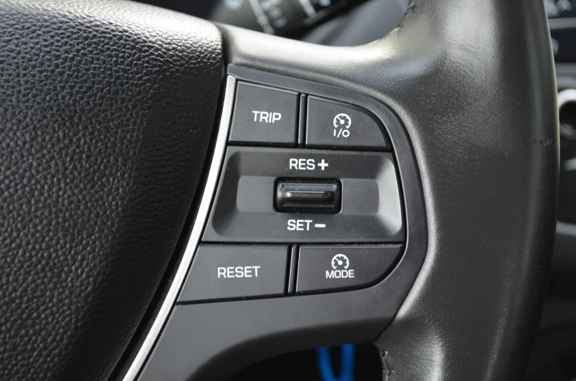 Hyundai I20 1.0 T-GDI Comfort / Apple Carplay / Nav. / PDC / Camera / NL auto - 13/28
