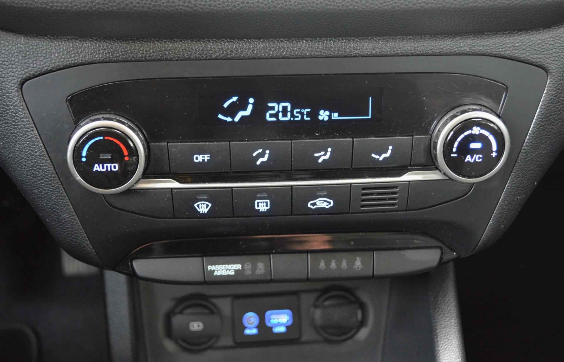 Hyundai I20 1.0 T-GDI Comfort / Apple Carplay / Nav. / PDC / Camera / NL auto - 22/28