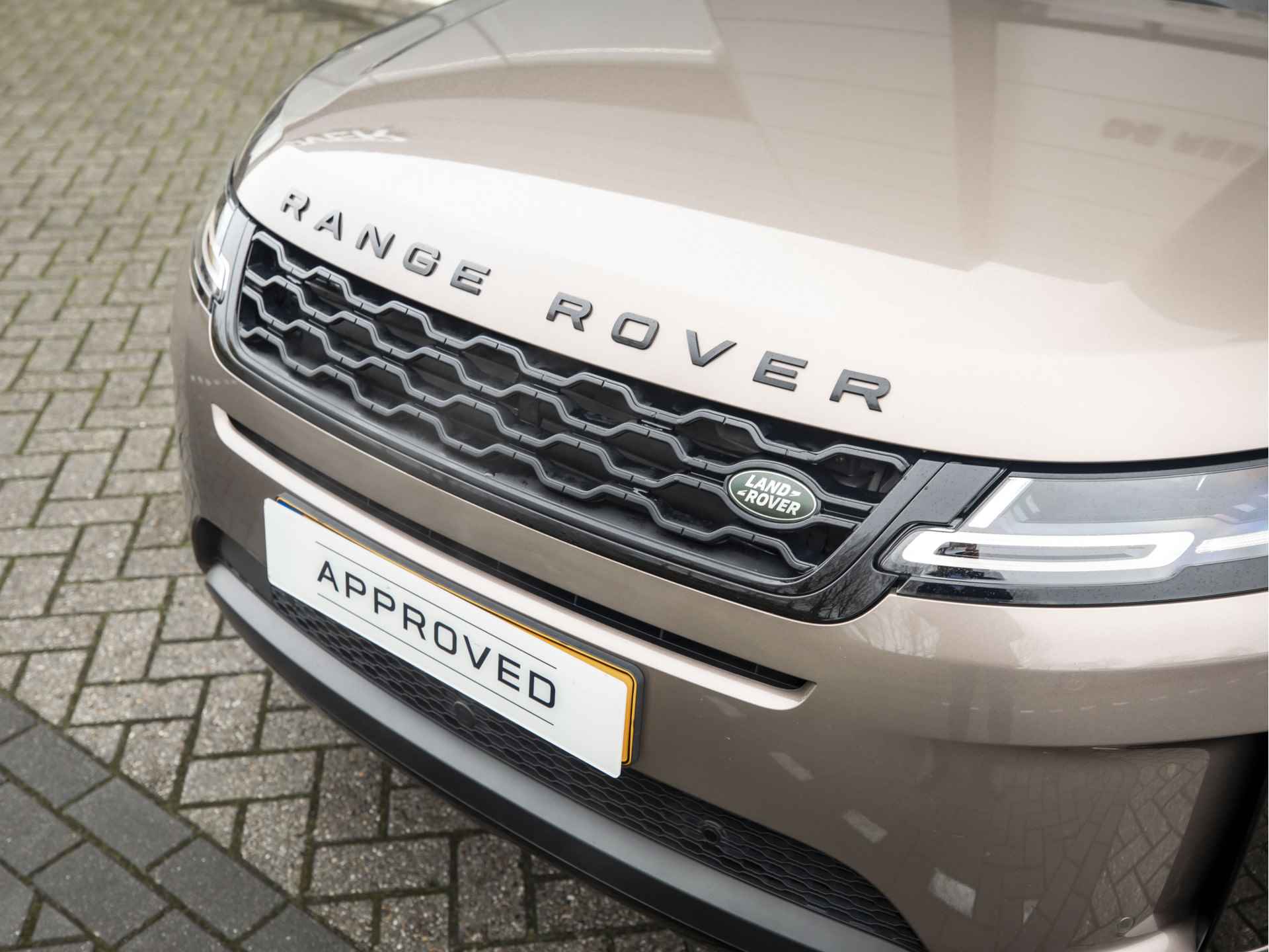 Land Rover Range Rover Evoque P300e AWD HSE | Head-Up Display | Elektr. Trekhaak | - 28/61