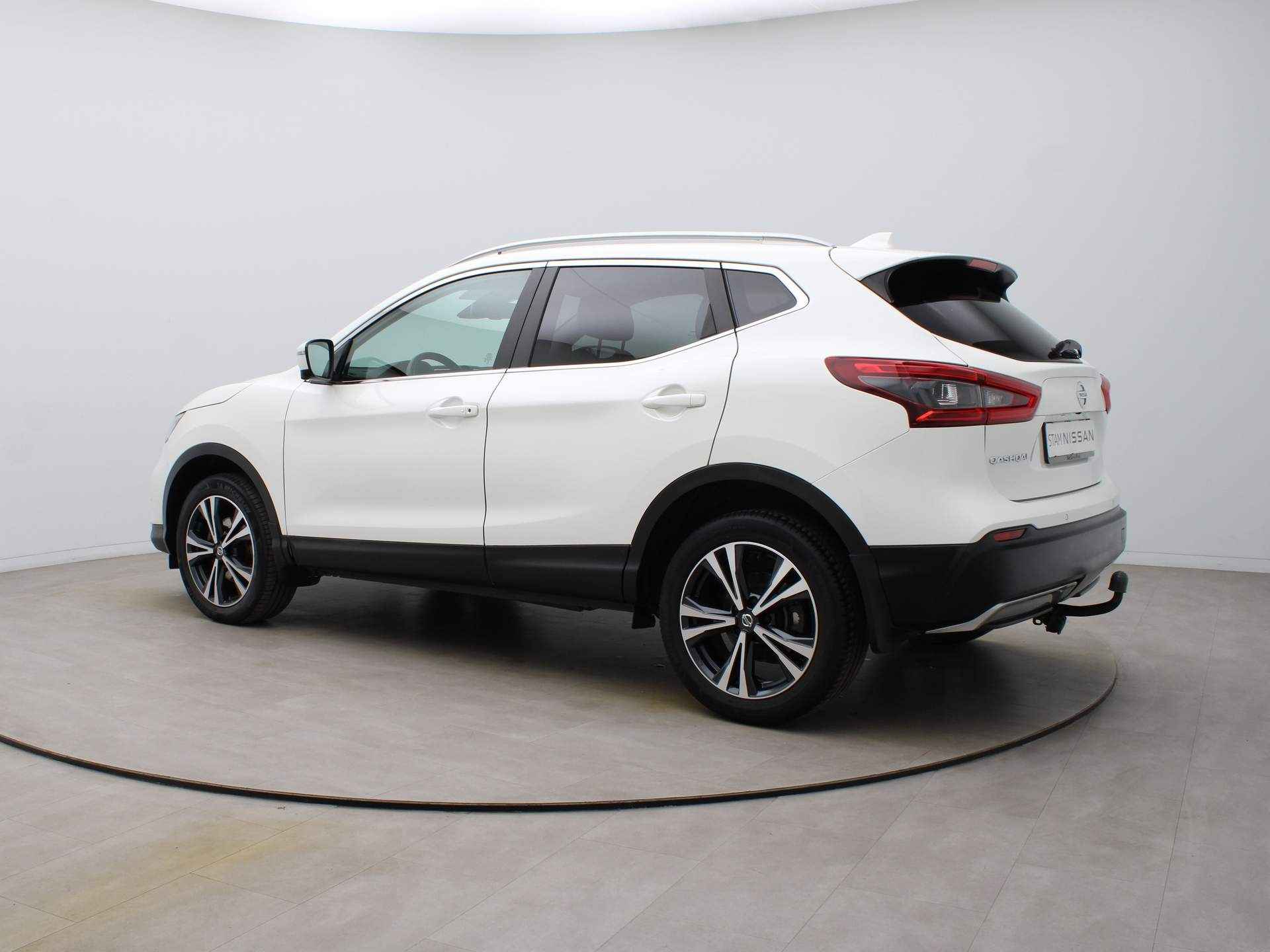 Nissan QASHQAI 164pk N-Connecta 360° Camera | Climate | Navi | Parksens. | Trekhaak - 2/35