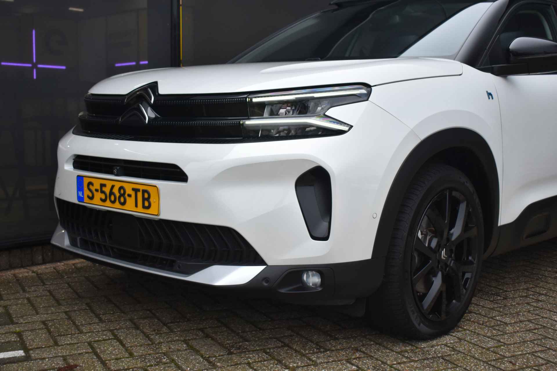 Citroën C5 Aircross 1.6 Plug-in Hybrid Business Plus 180pk | Schuif-/Kanteldak | Vol-Leder | Massage | Elektr. Stoelen | Adaptive Cruise | Elektr. A - 40/60