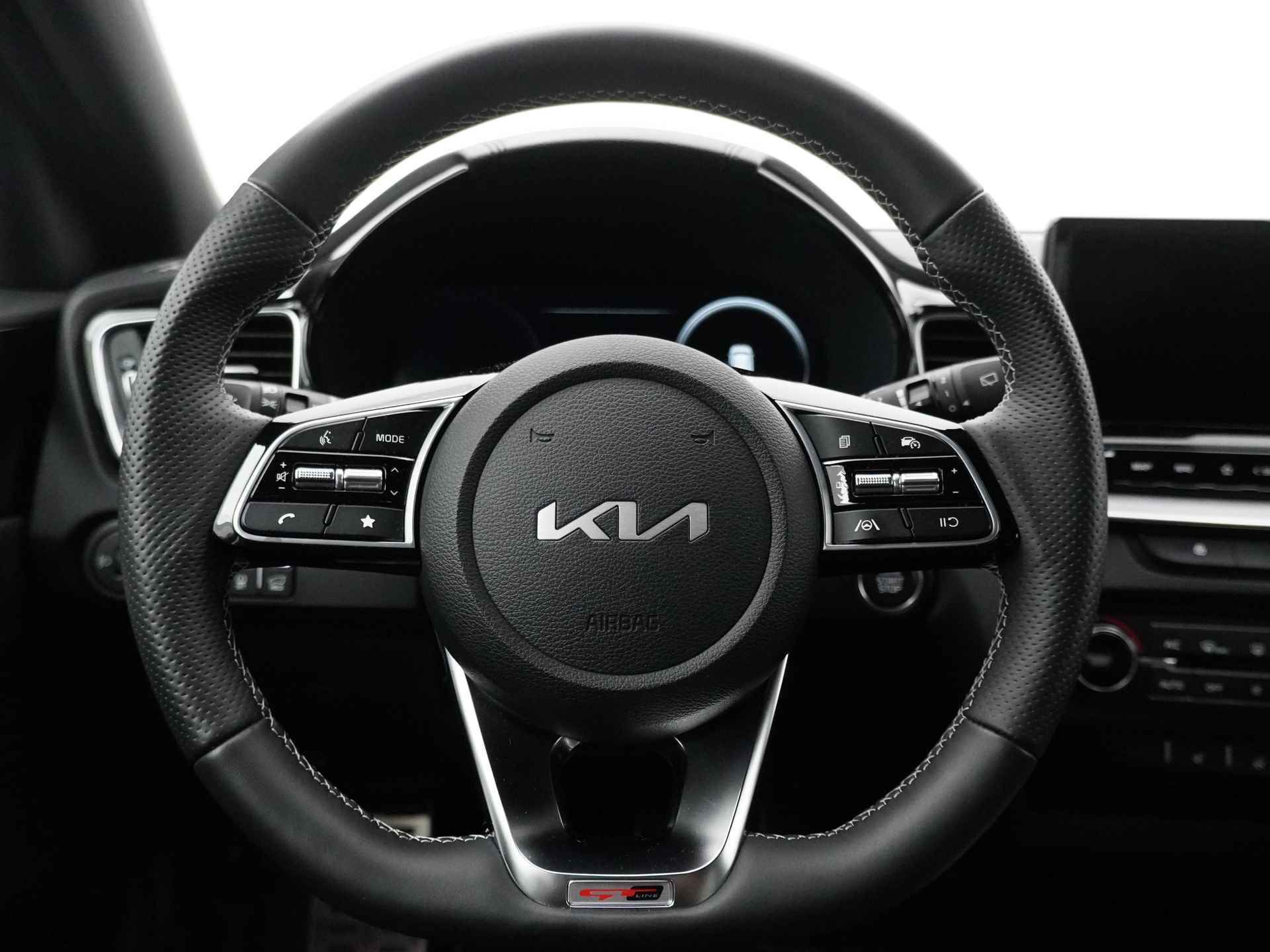 Kia Ceed Sportswagon 1.5 T-GDi GT-Line - *Demo* - Glazen schuif-/kanteldak - LED koplampen - Navigatie - Camera - Fabrieksgarantie tot 02-2030 - 37/52
