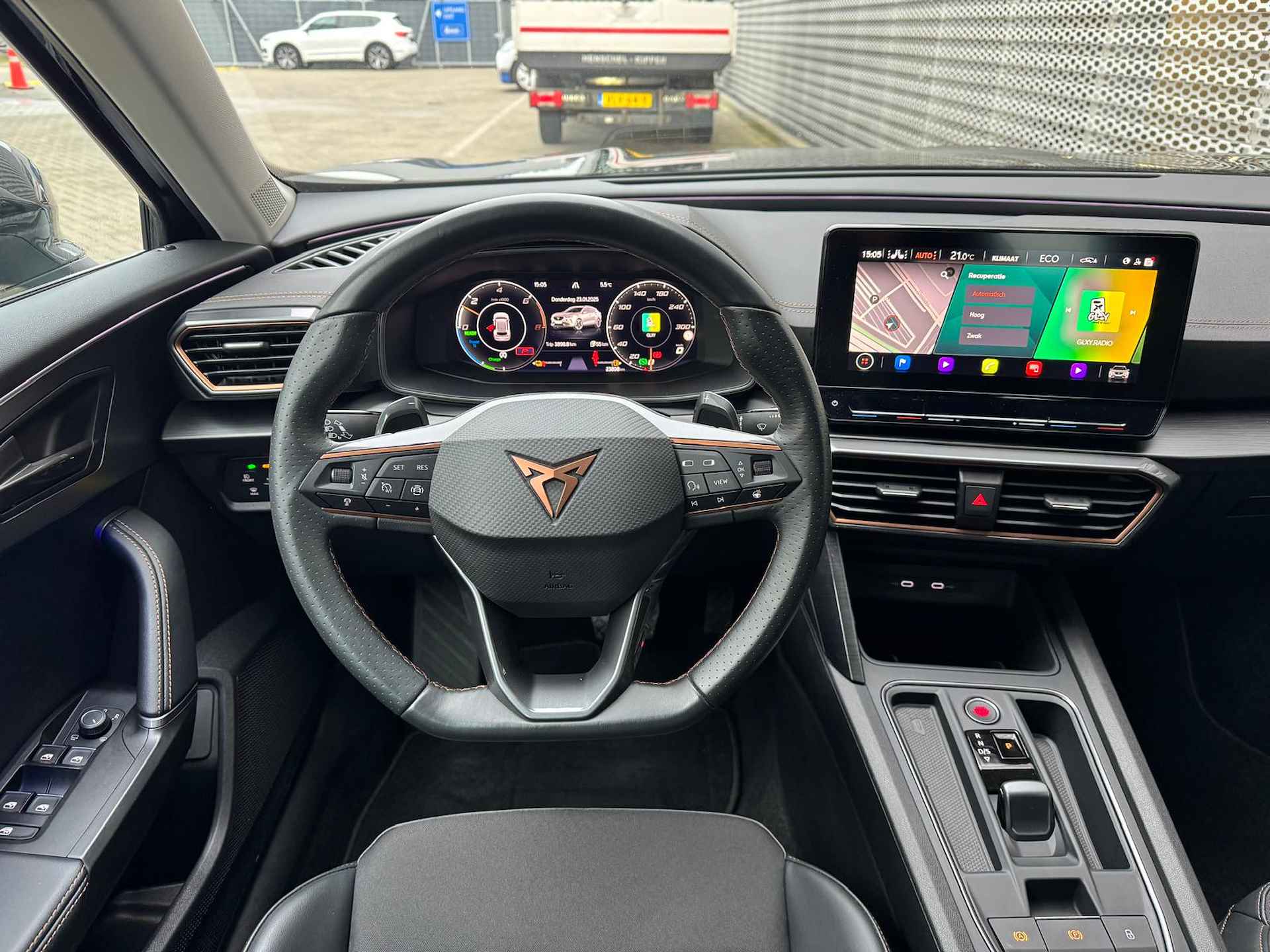 CUPRA Formentor 1.4 e-Hybrid 204PK DSG Adrenaline / Digitale Cockpit / Stuur + Stoelverwarming / Dodehoek Sensor / Keyless Entry-Start / 19" LMV P4 - 15/33