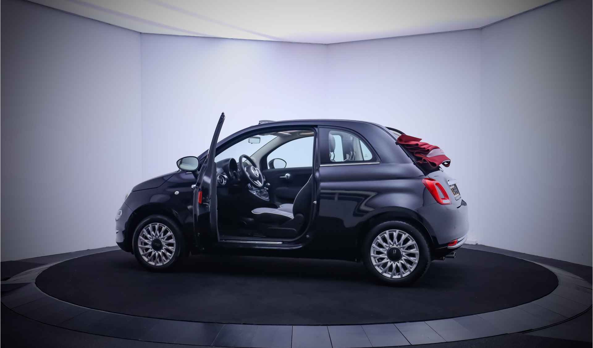 Fiat 500Cabrio 1.2 Lounge LED/NAVI/CARPLAY/CLIMA/CRUISE/PDC/DAB+/LMV - 10/26