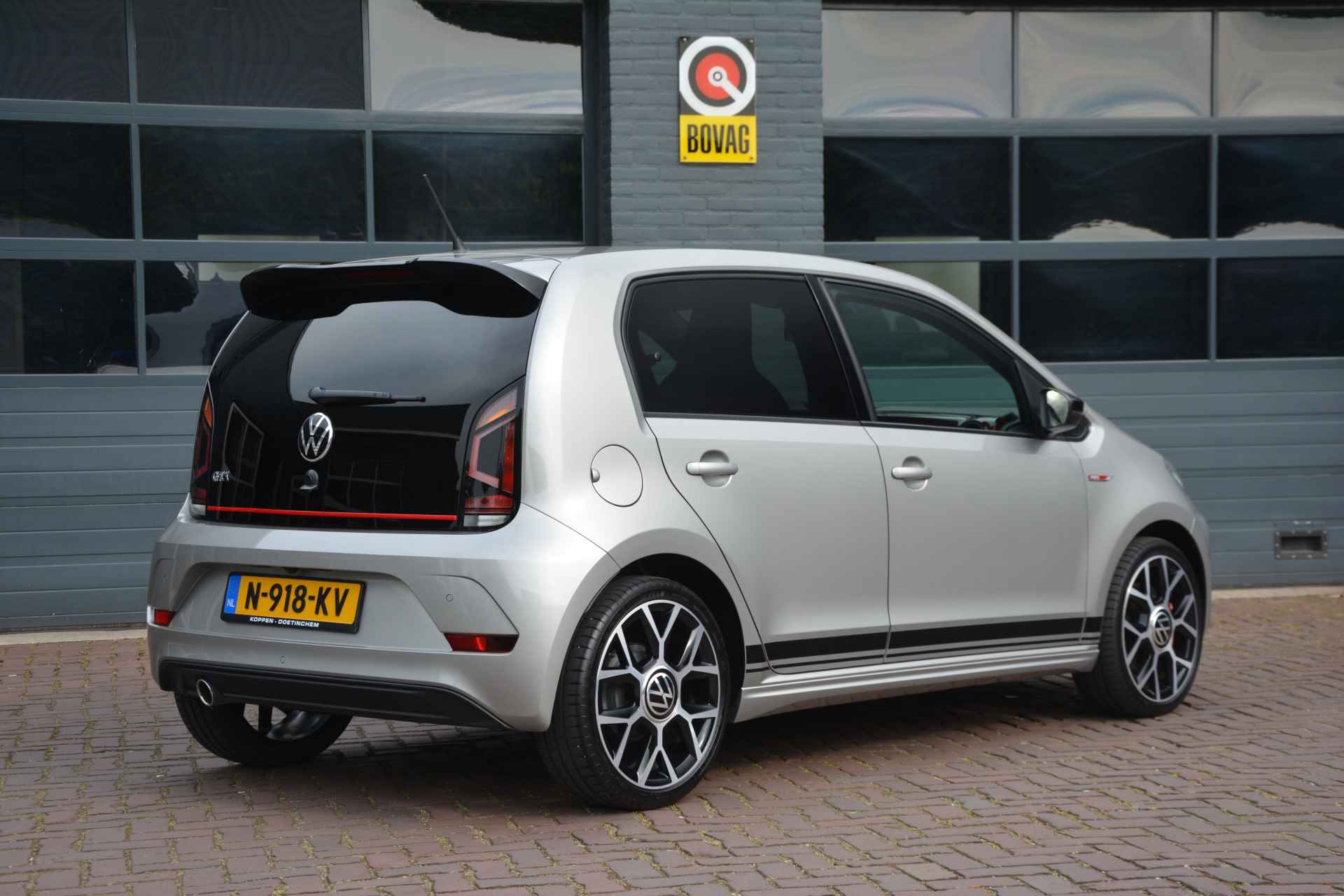 Volkswagen up! 1.0 TSI GTI - 5/19